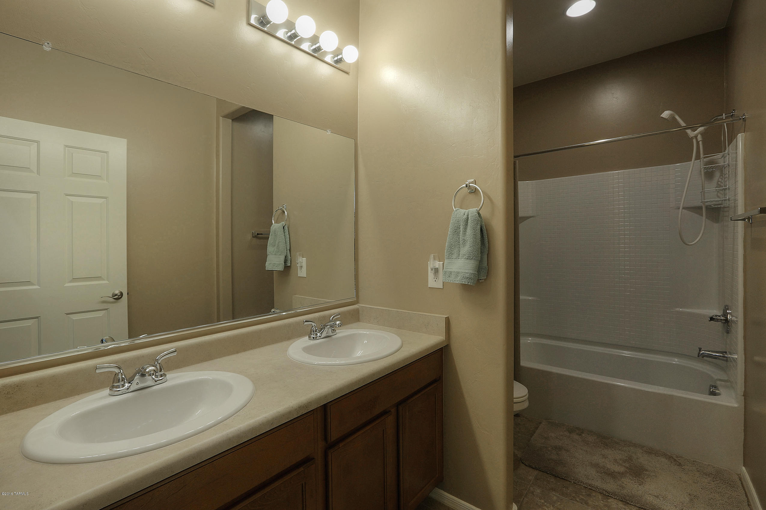 Eagle Crest Ranch - Residential