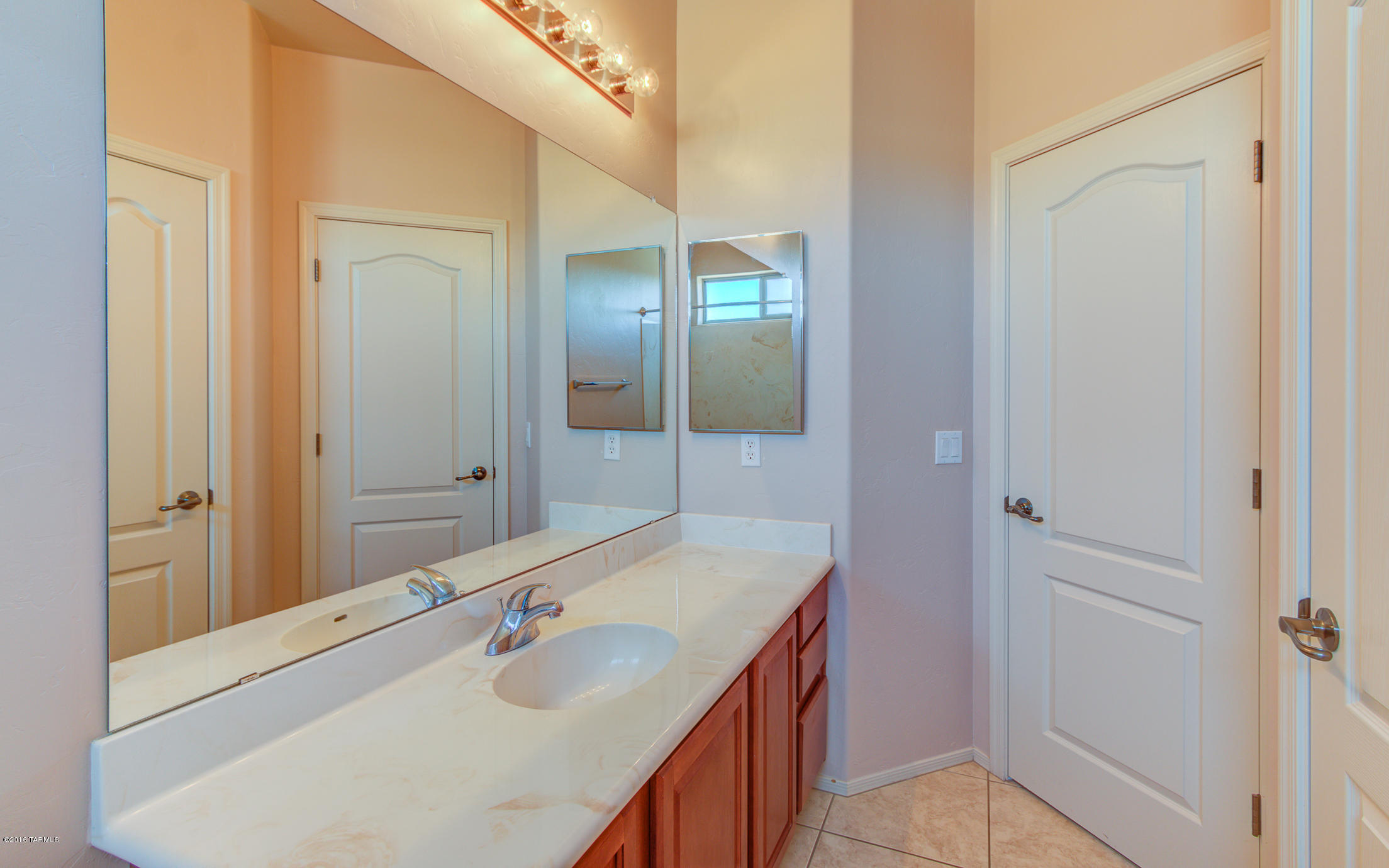 Ramona Vista (1-28) - Residential