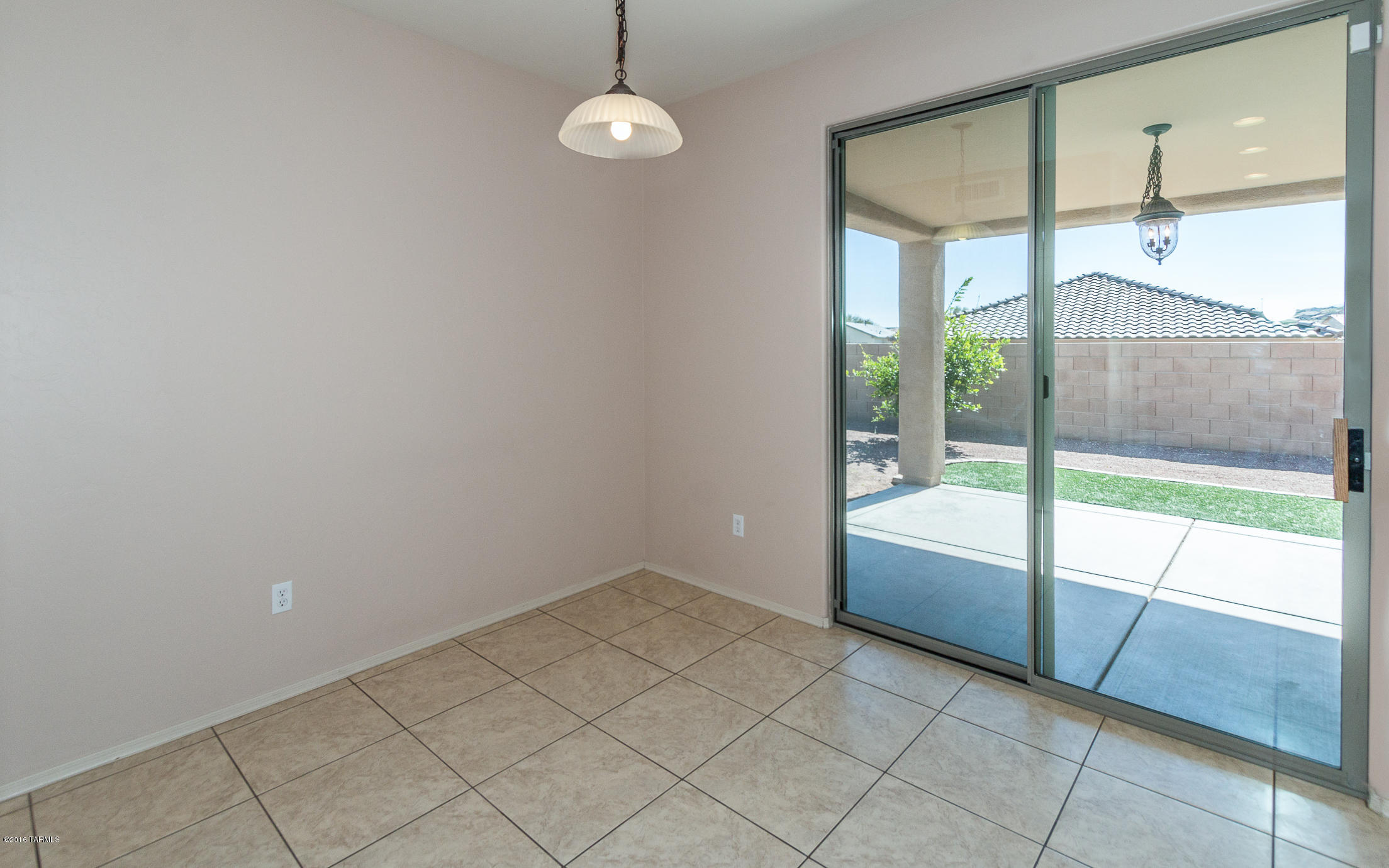 Ramona Vista (1-28) - Residential