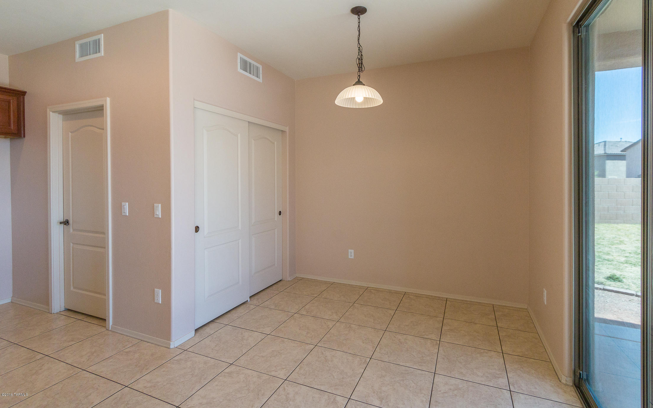 Ramona Vista (1-28) - Residential