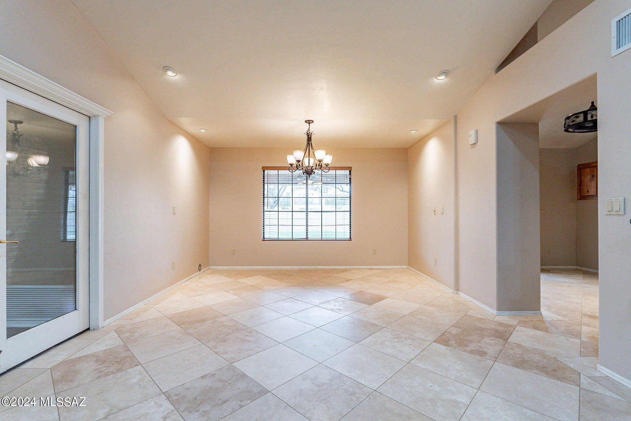 Las Colinas Encantadas (1-5) - Residential