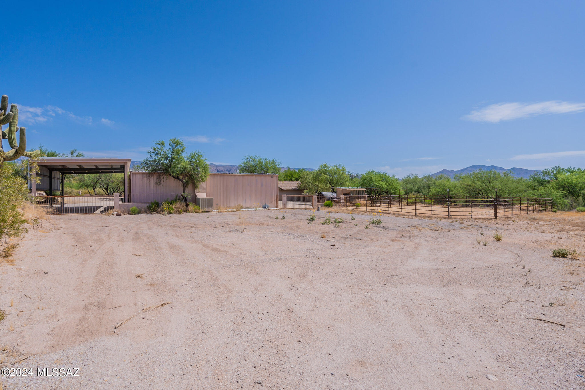 Las Colinas Encantadas (1-5) - Residential
