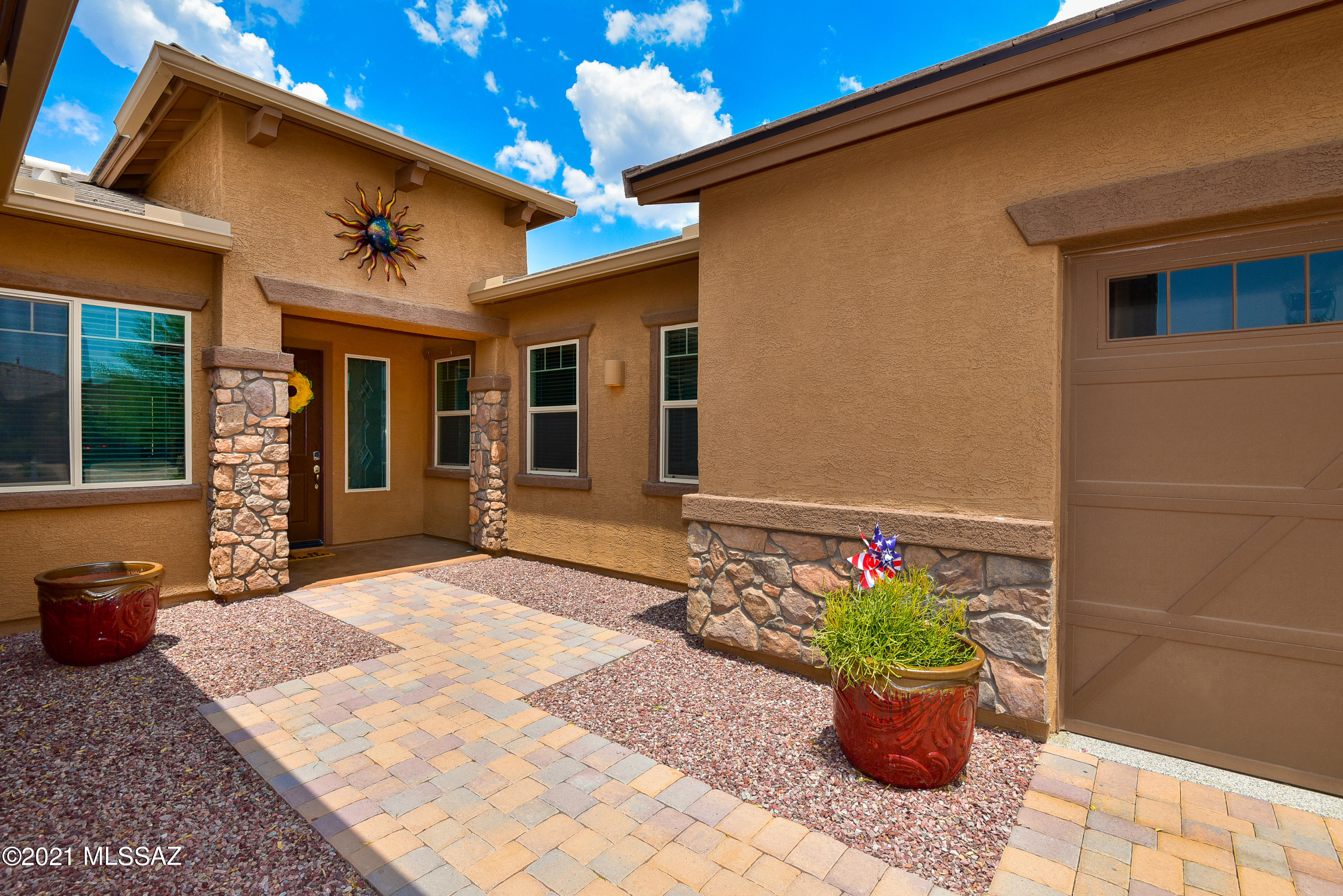 Eagles Rest SQ20152890001 - Residential