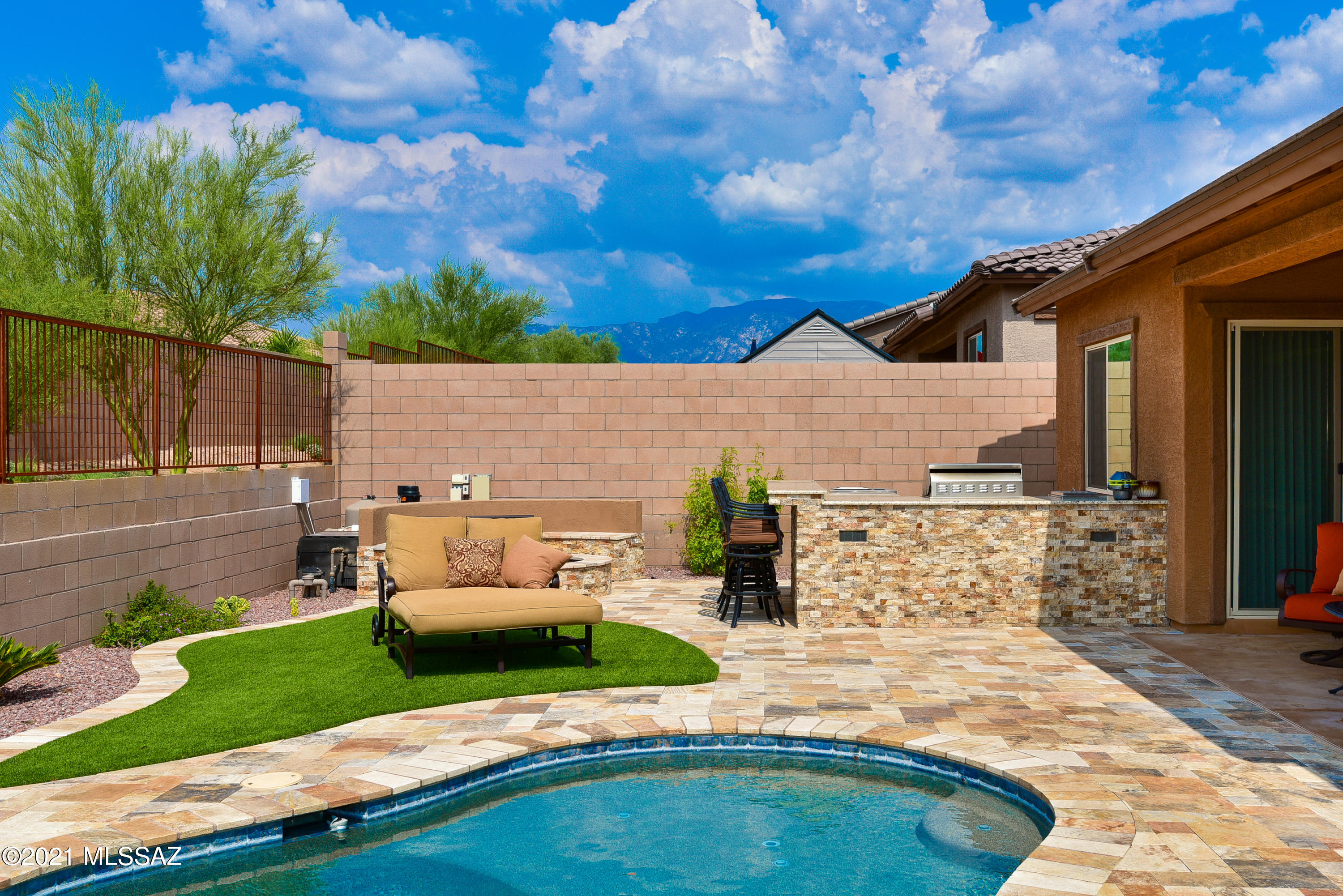 Eagles Rest SQ20152890001 - Residential