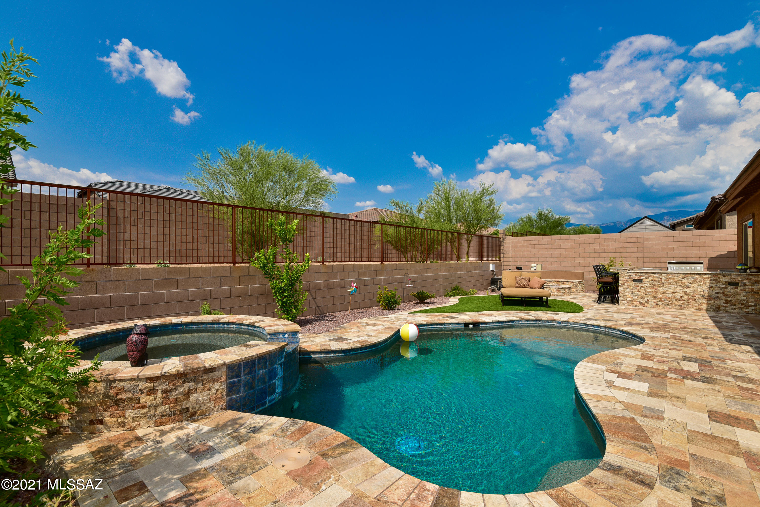 Eagles Rest SQ20152890001 - Residential