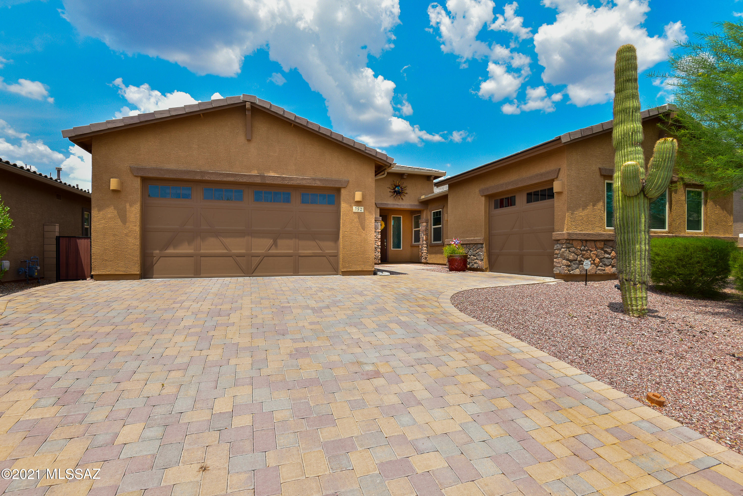 Eagles Rest SQ20152890001 - Residential