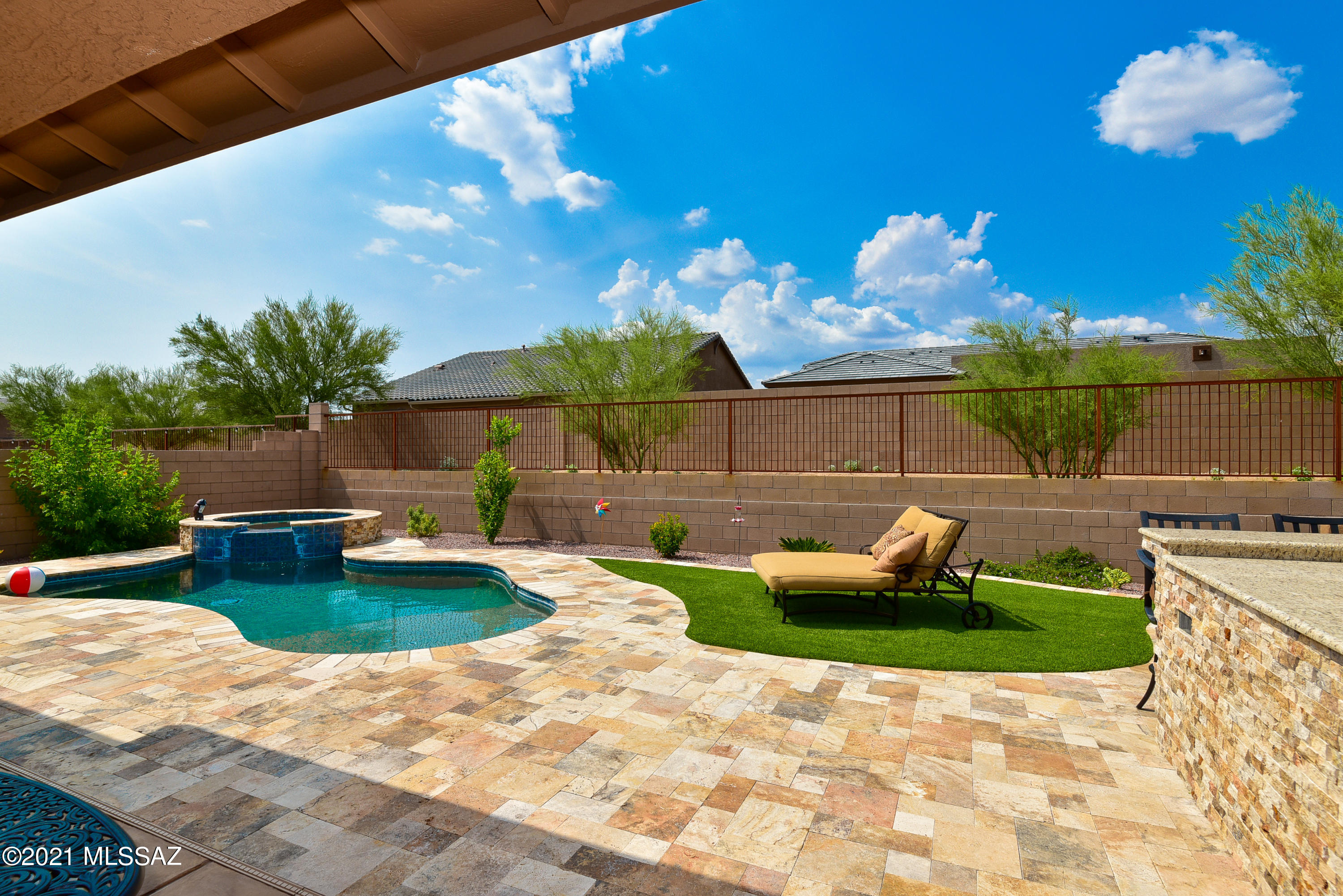 Eagles Rest SQ20152890001 - Residential