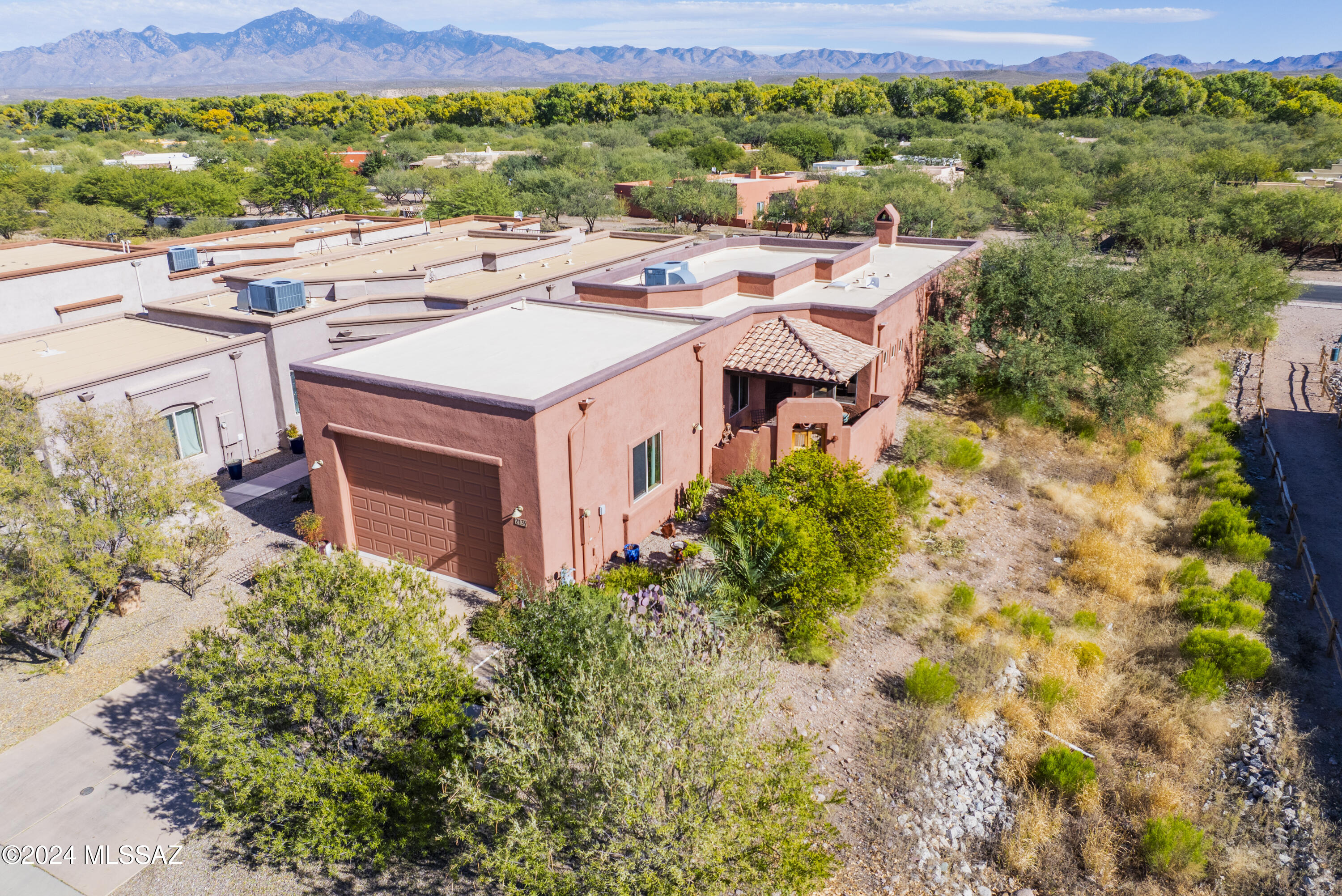 Barrio Sentinel Hill - Residential