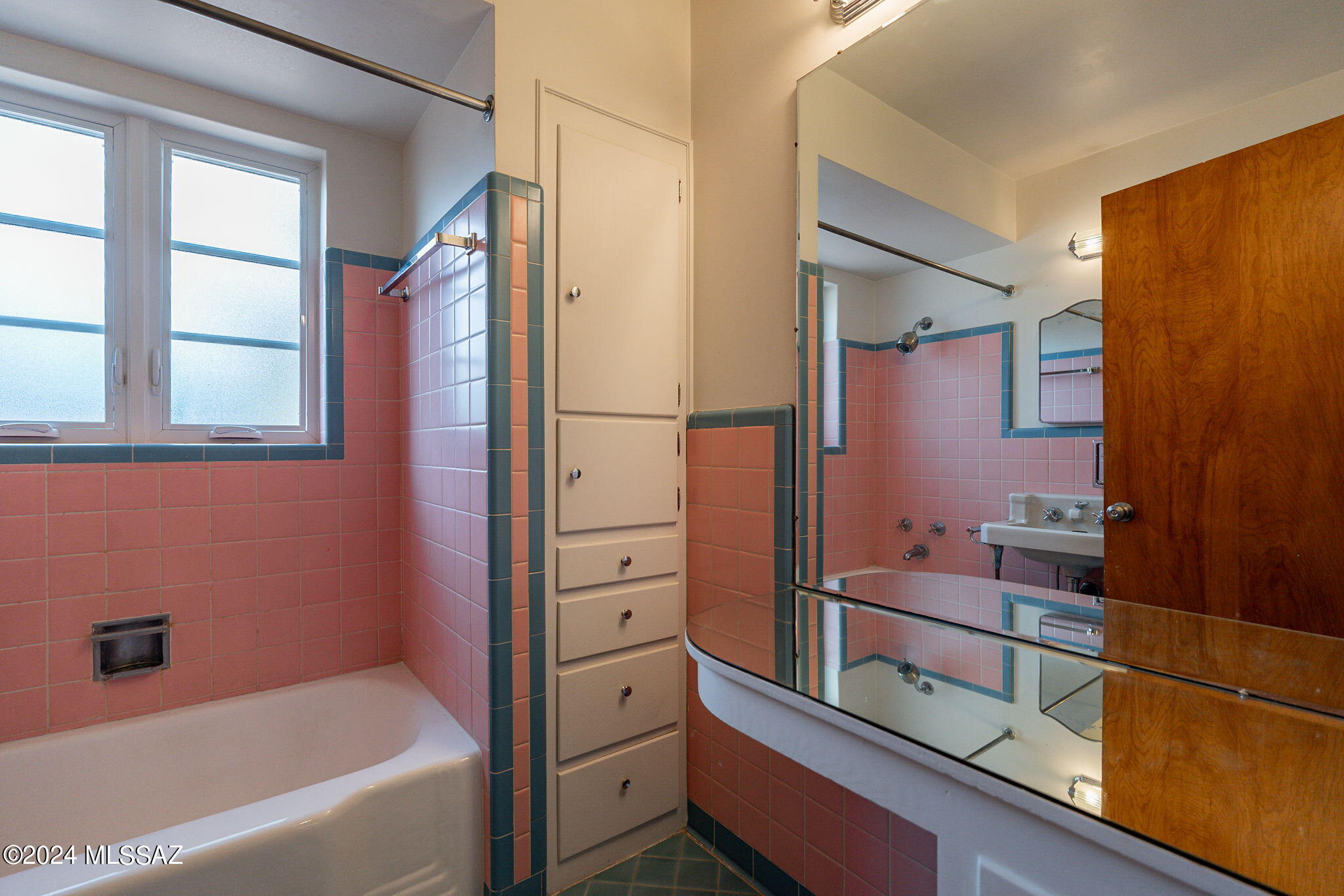 Broadmoor - Residential Lease