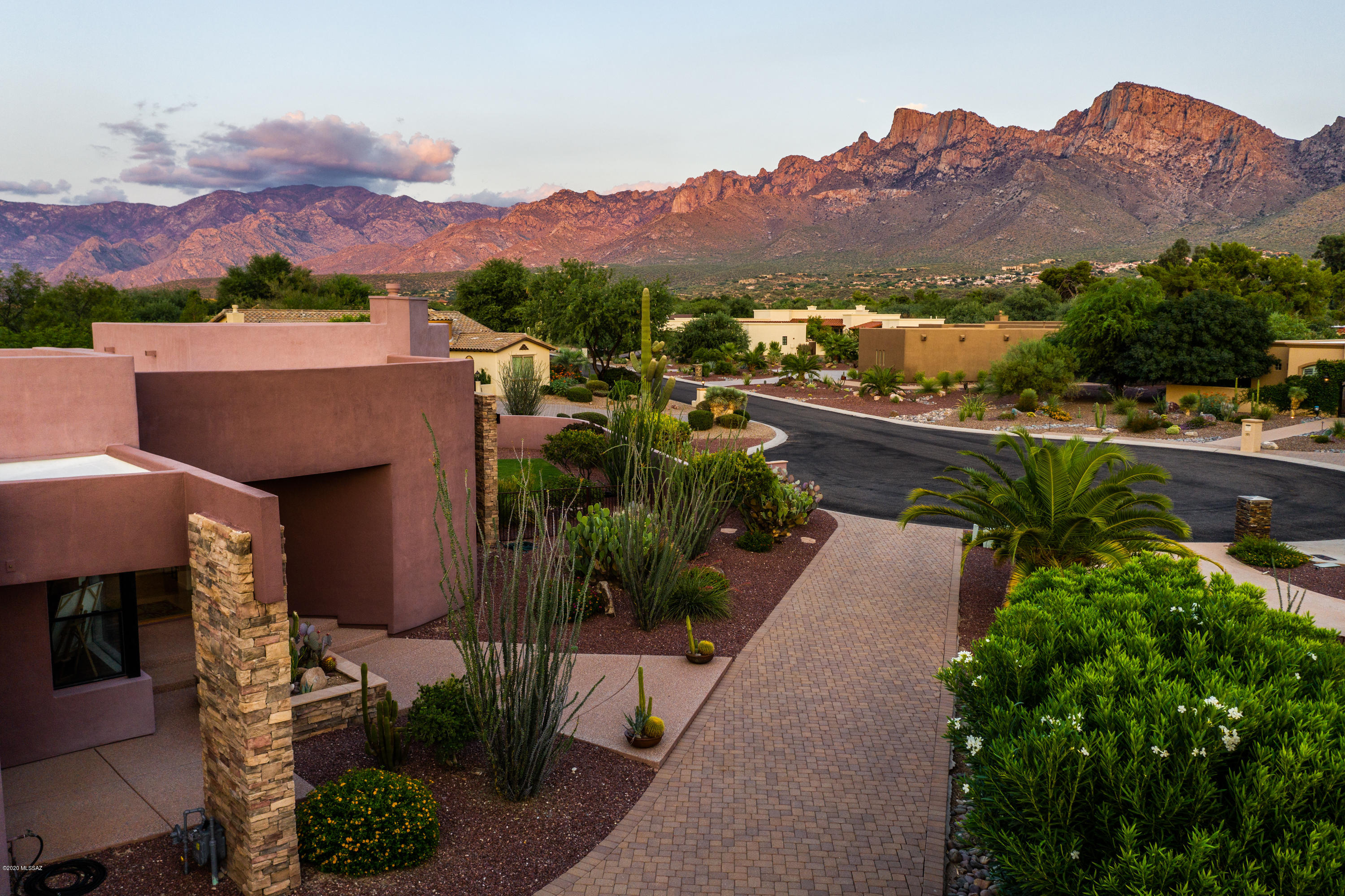 3RD Fairway at Oro Valley Country Club - Residential