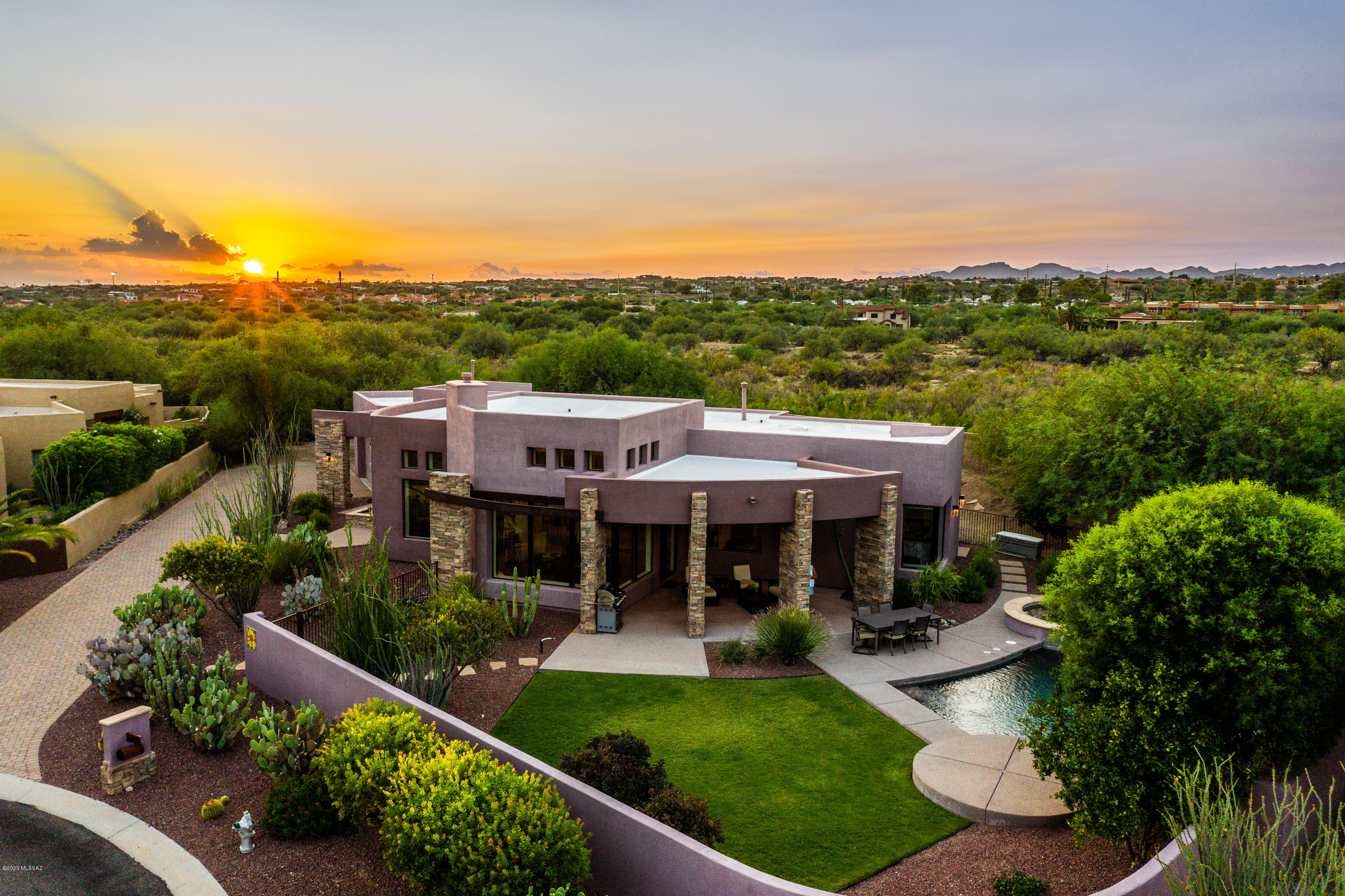 3RD Fairway at Oro Valley Country Club - Residential