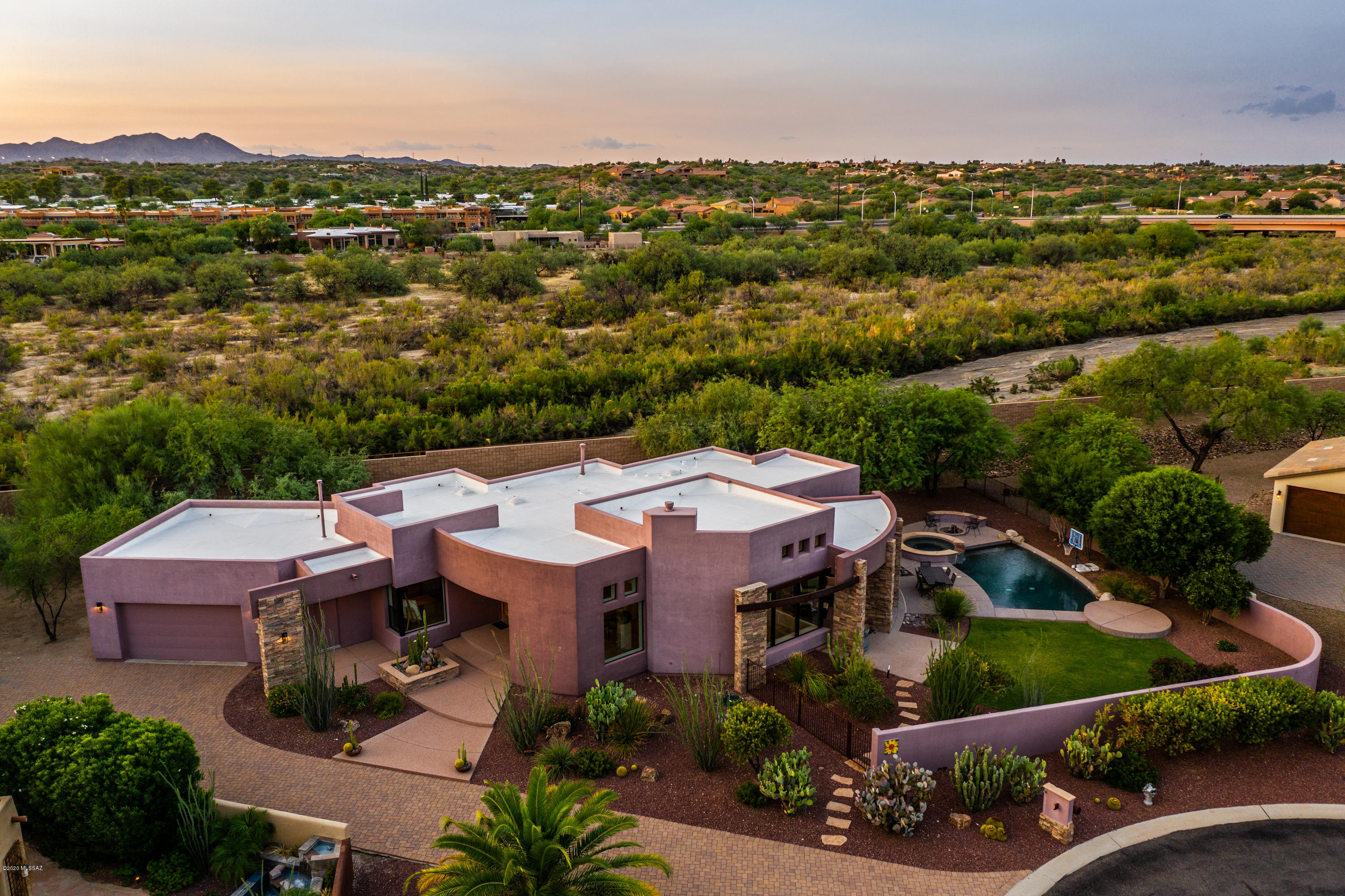 3RD Fairway at Oro Valley Country Club - Residential