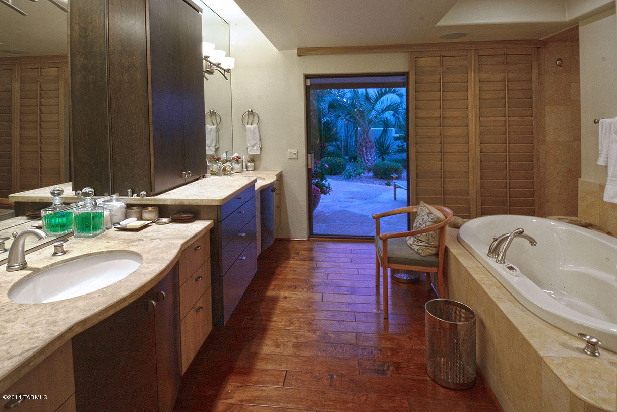 Catalina Foothills Est. NO. 10 (73-90, 119, 121, 123, 127-146) - Residential