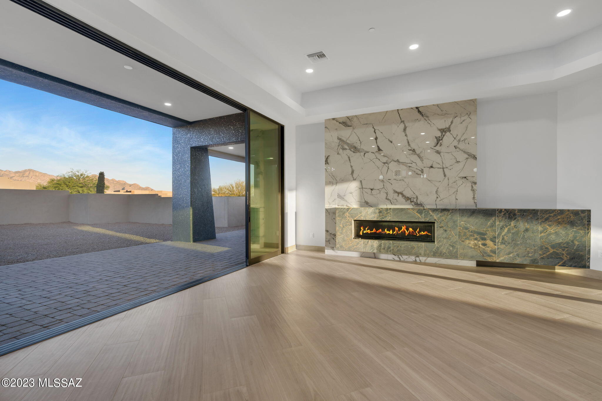 11932 N Vista Del Sol