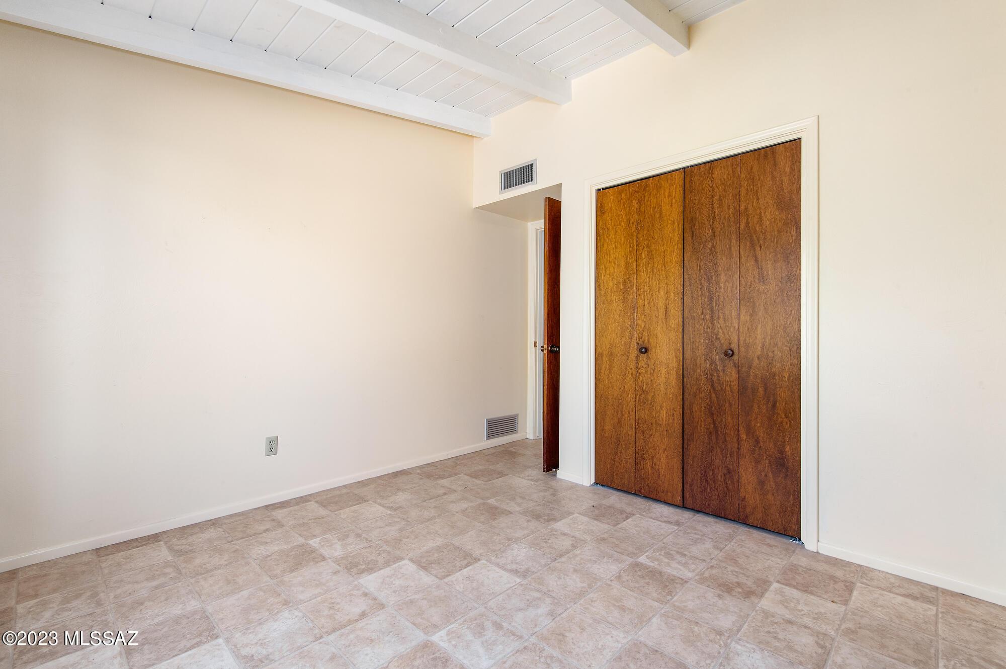 Santa Catalina Estates NO. 4 (1-180) - Residential