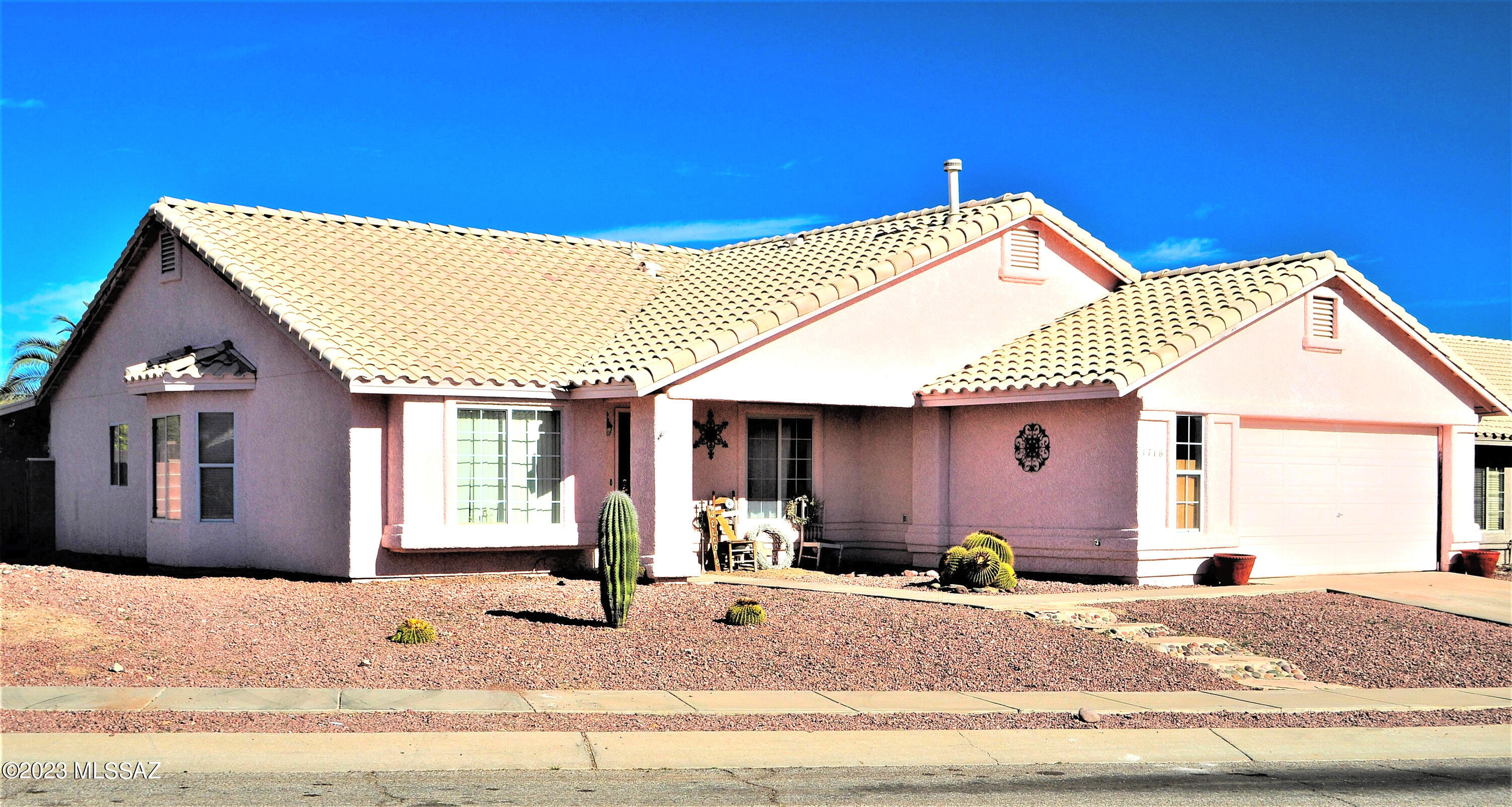 Colonias La Canada (1-82) - Residential