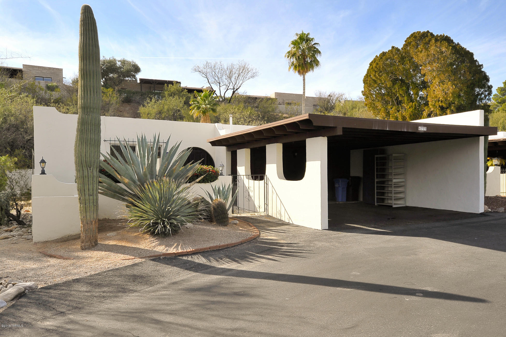Via Entrada Townhouses - Residential Lease