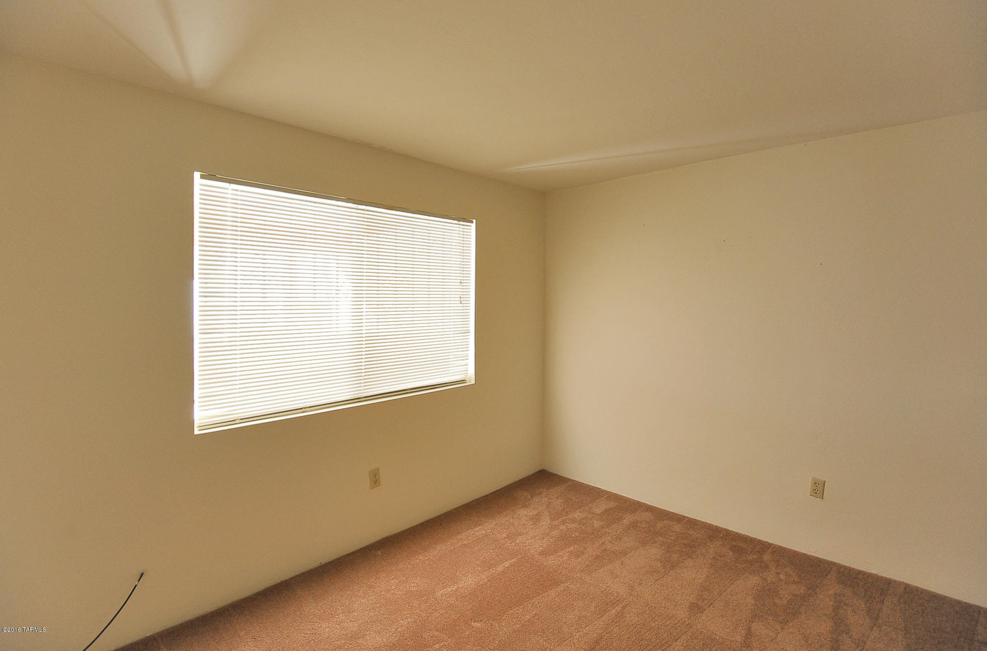 Via Entrada Townhouses - Residential Lease