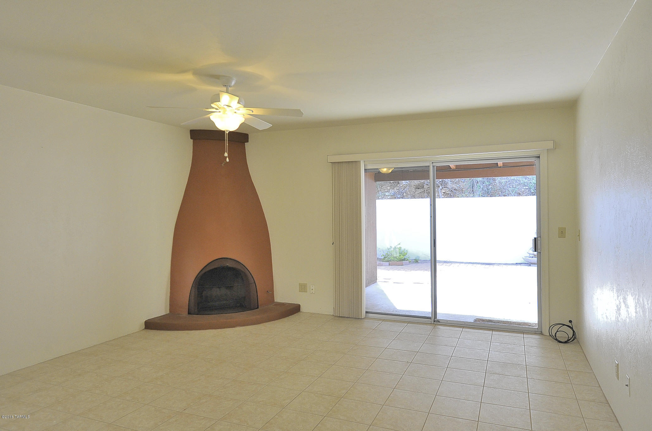Via Entrada Townhouses - Residential Lease