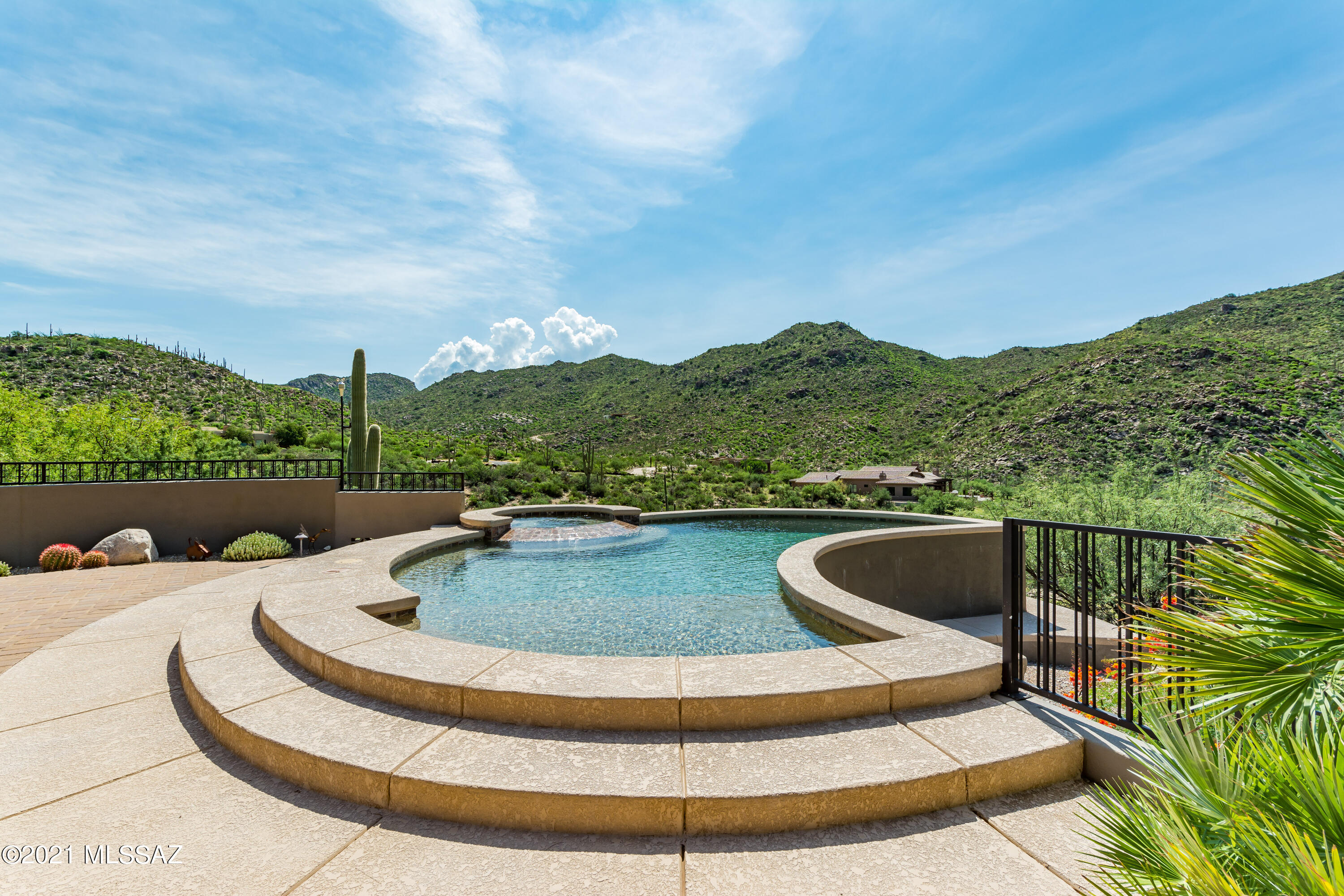 Canyon Pass III At Dove Mountain (111-181) - Residential