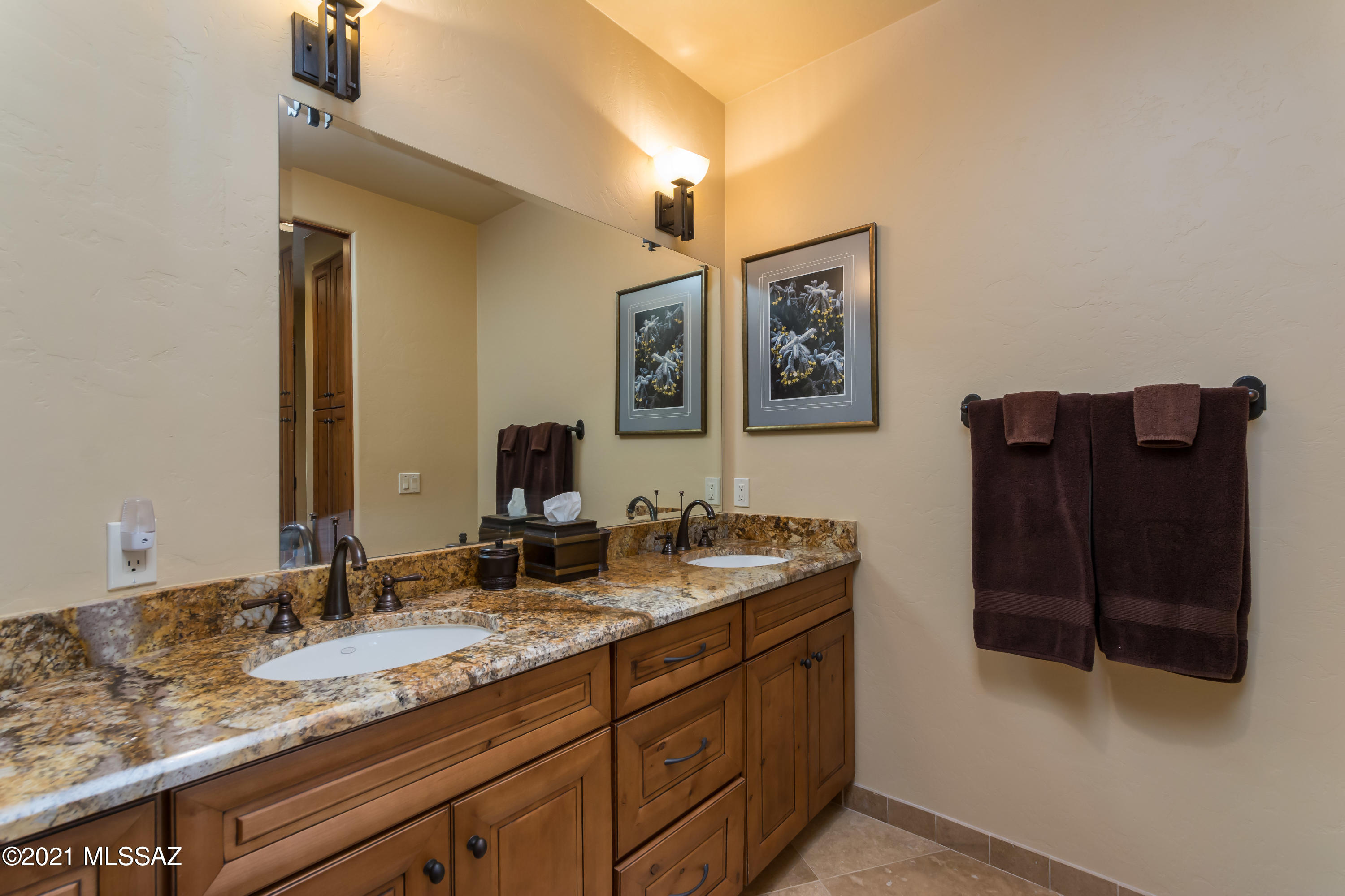 Canyon Pass III At Dove Mountain (111-181) - Residential
