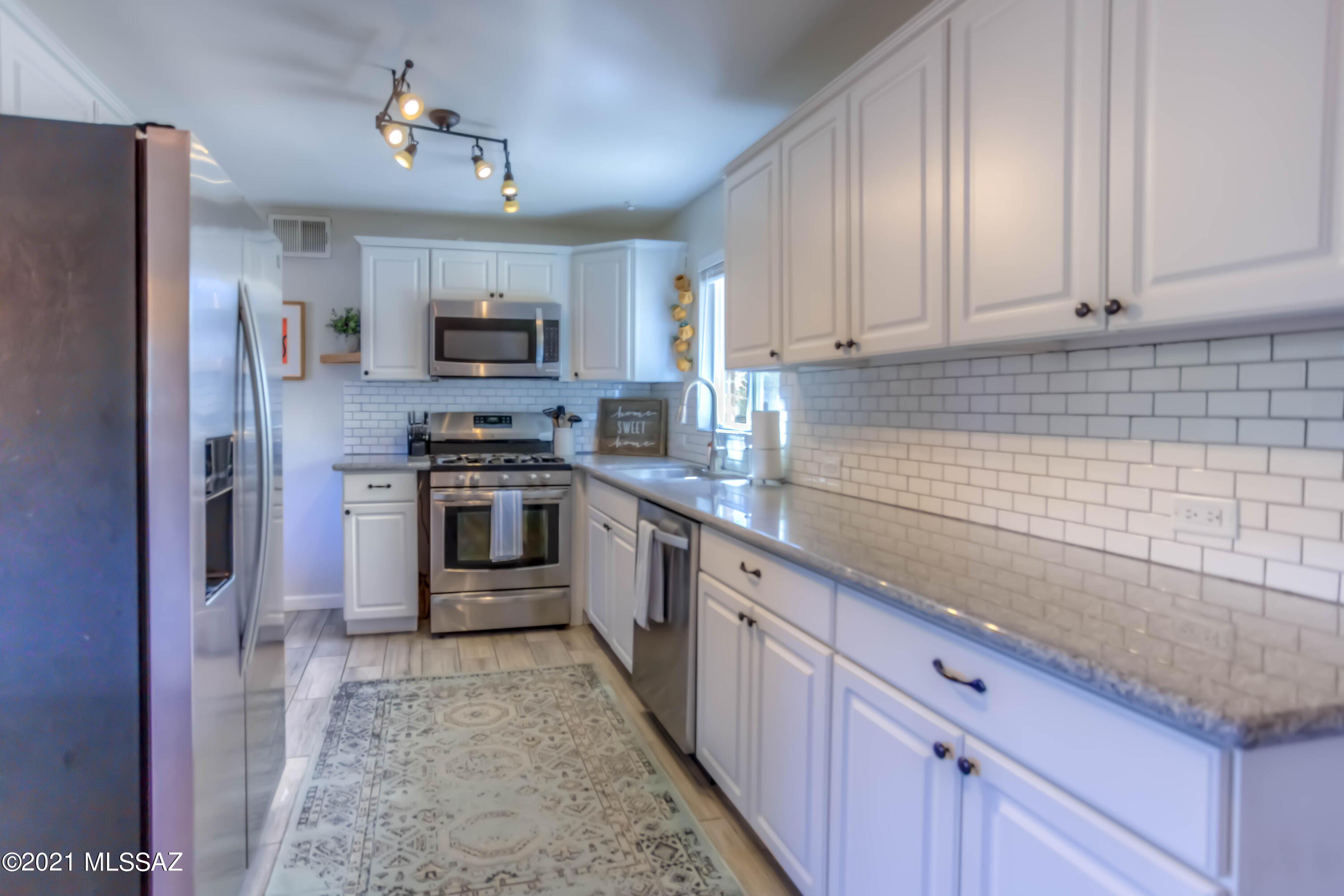 El Cortez Heights - Residential