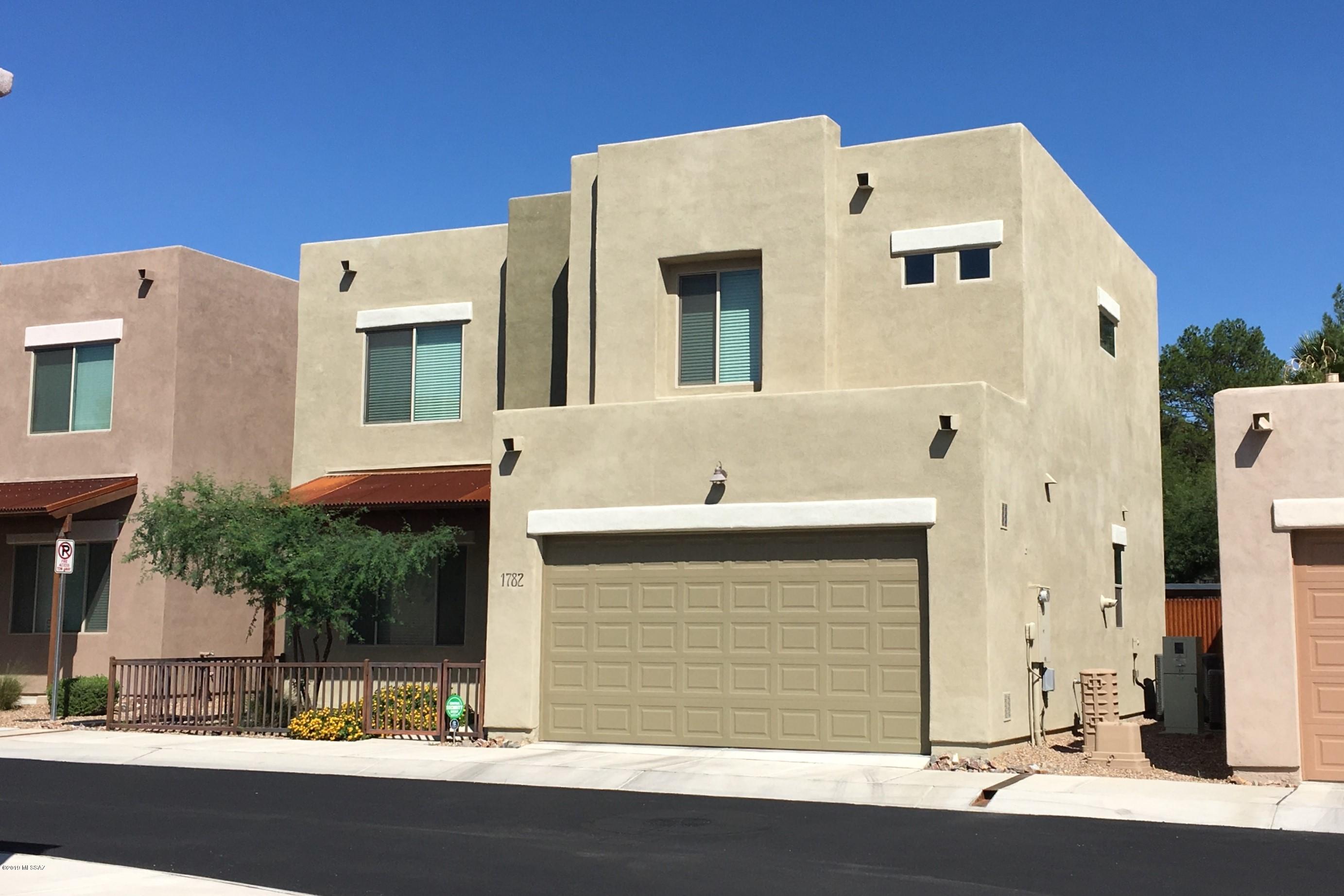 Alamo Crossing - Residential