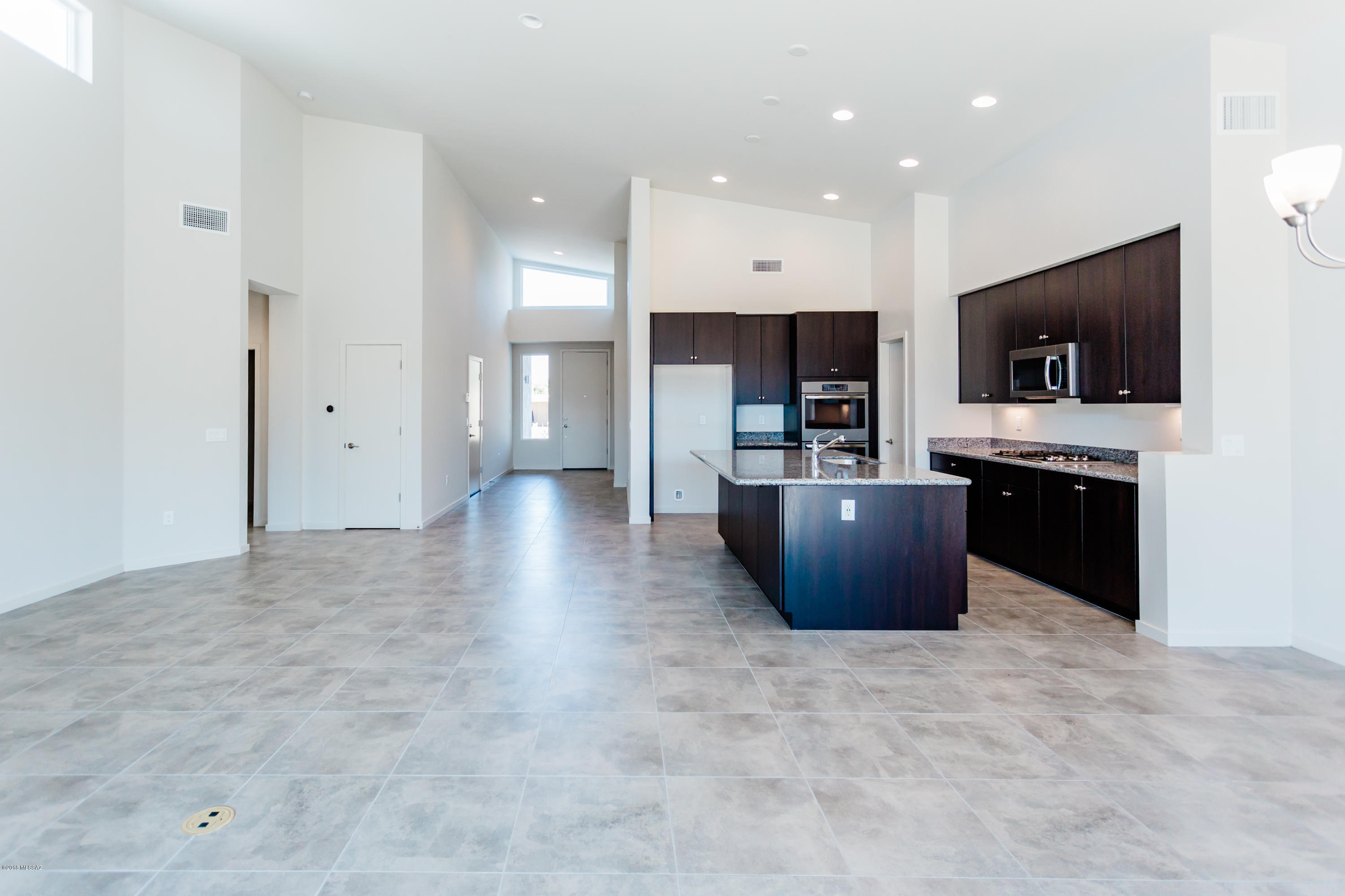 Elementary Place SQ20163230723 - Residential