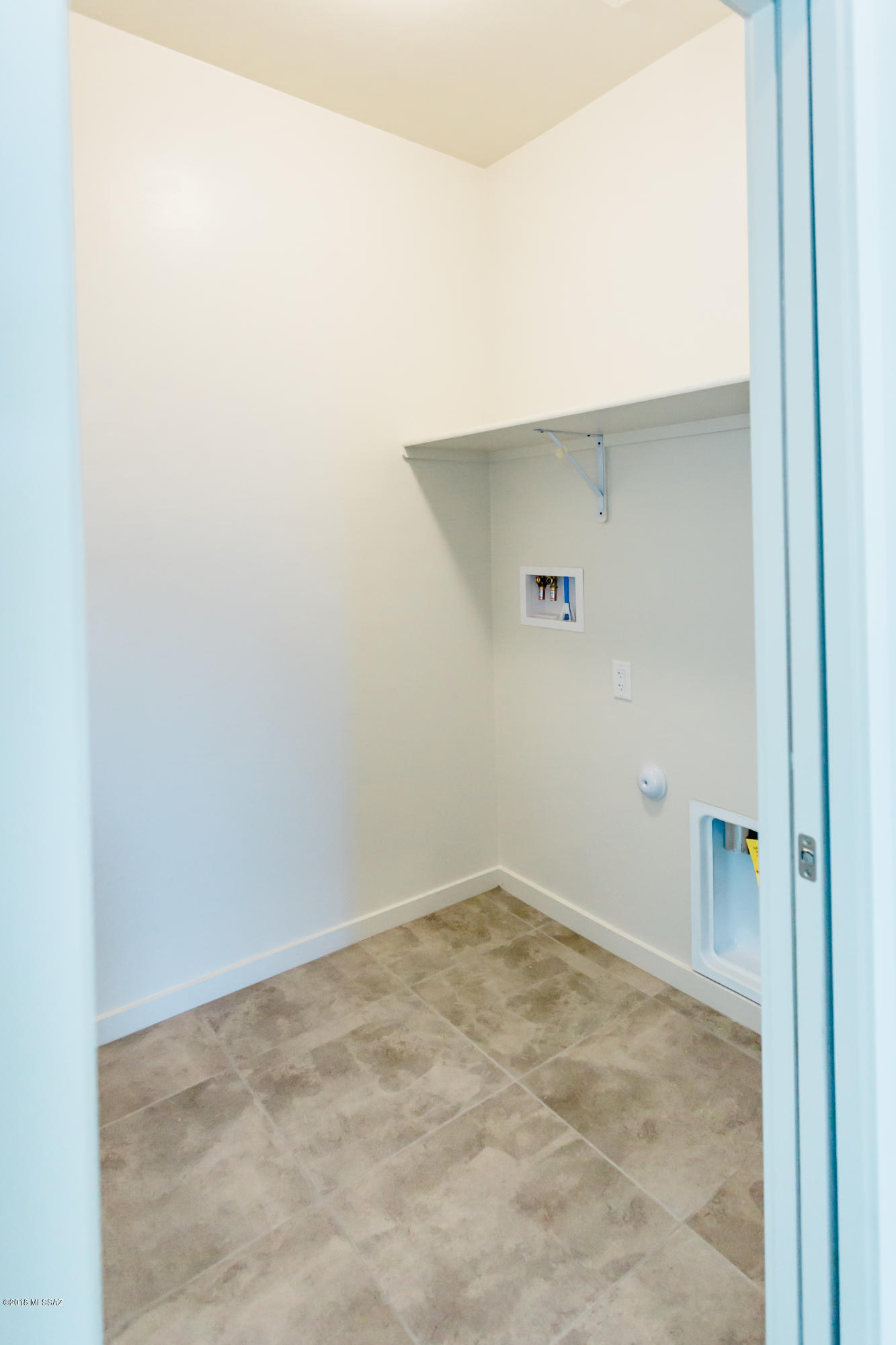 Elementary Place SQ20163230723 - Residential