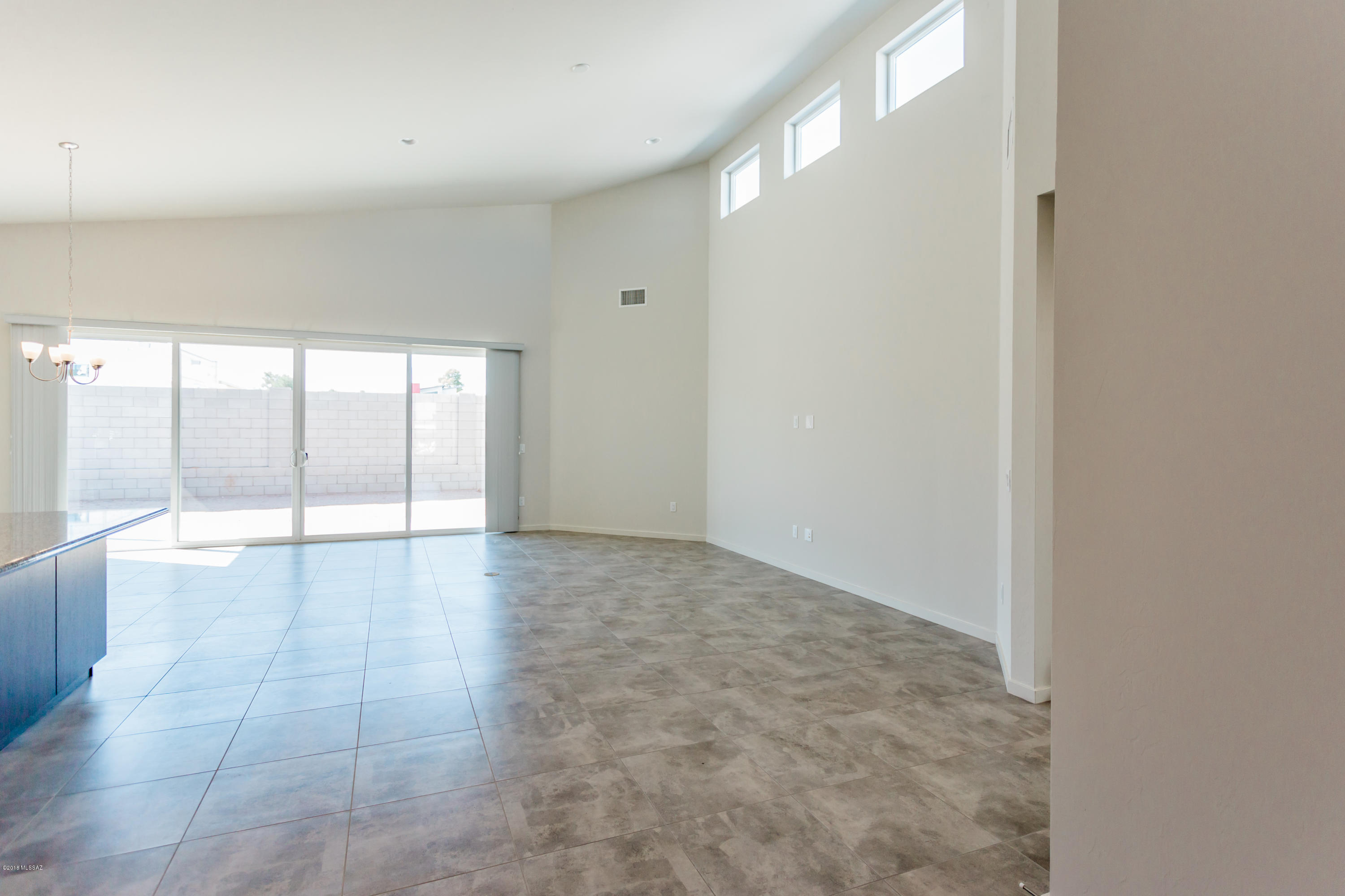 Elementary Place SQ20163230723 - Residential
