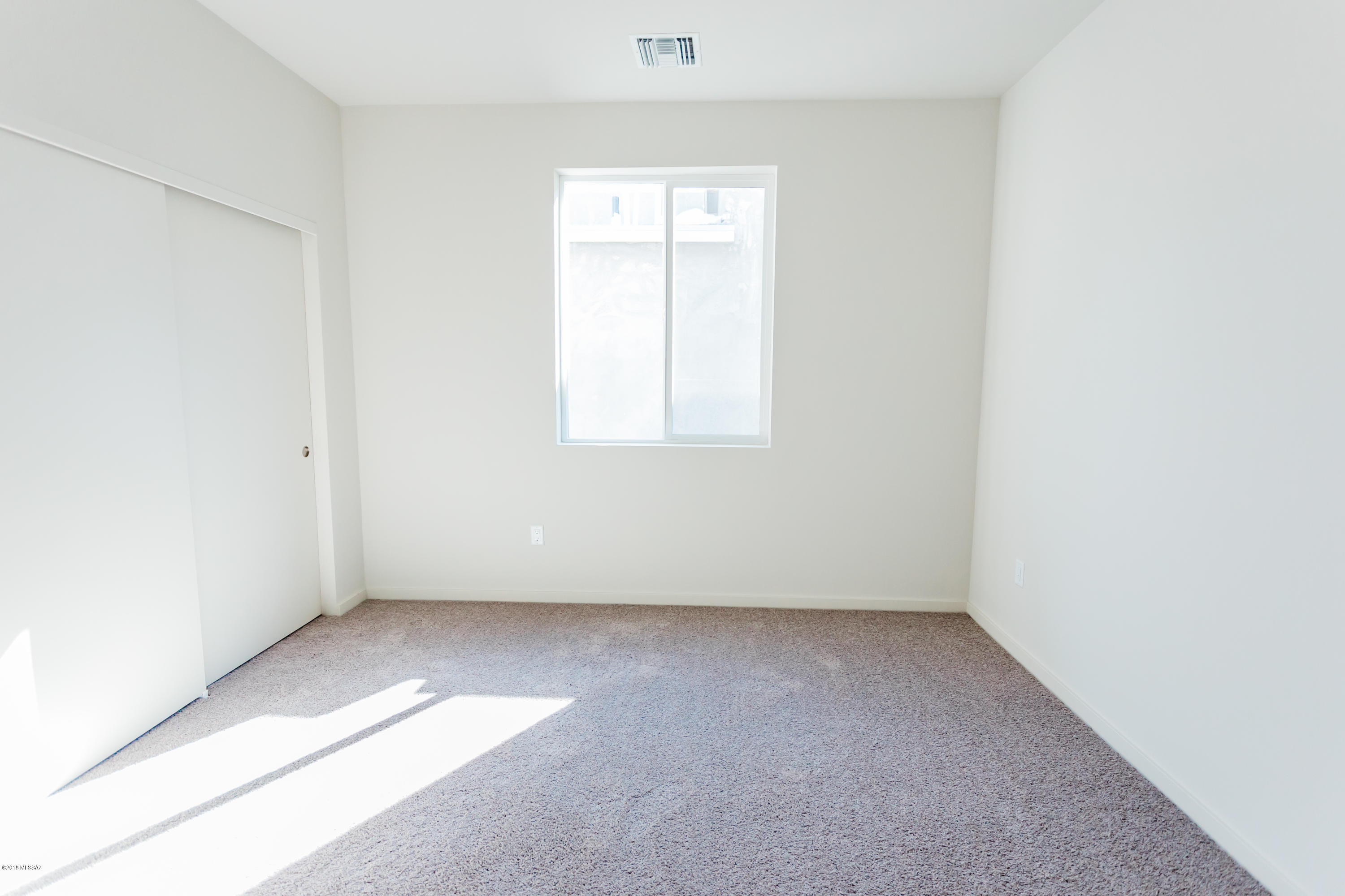 Elementary Place SQ20163230723 - Residential