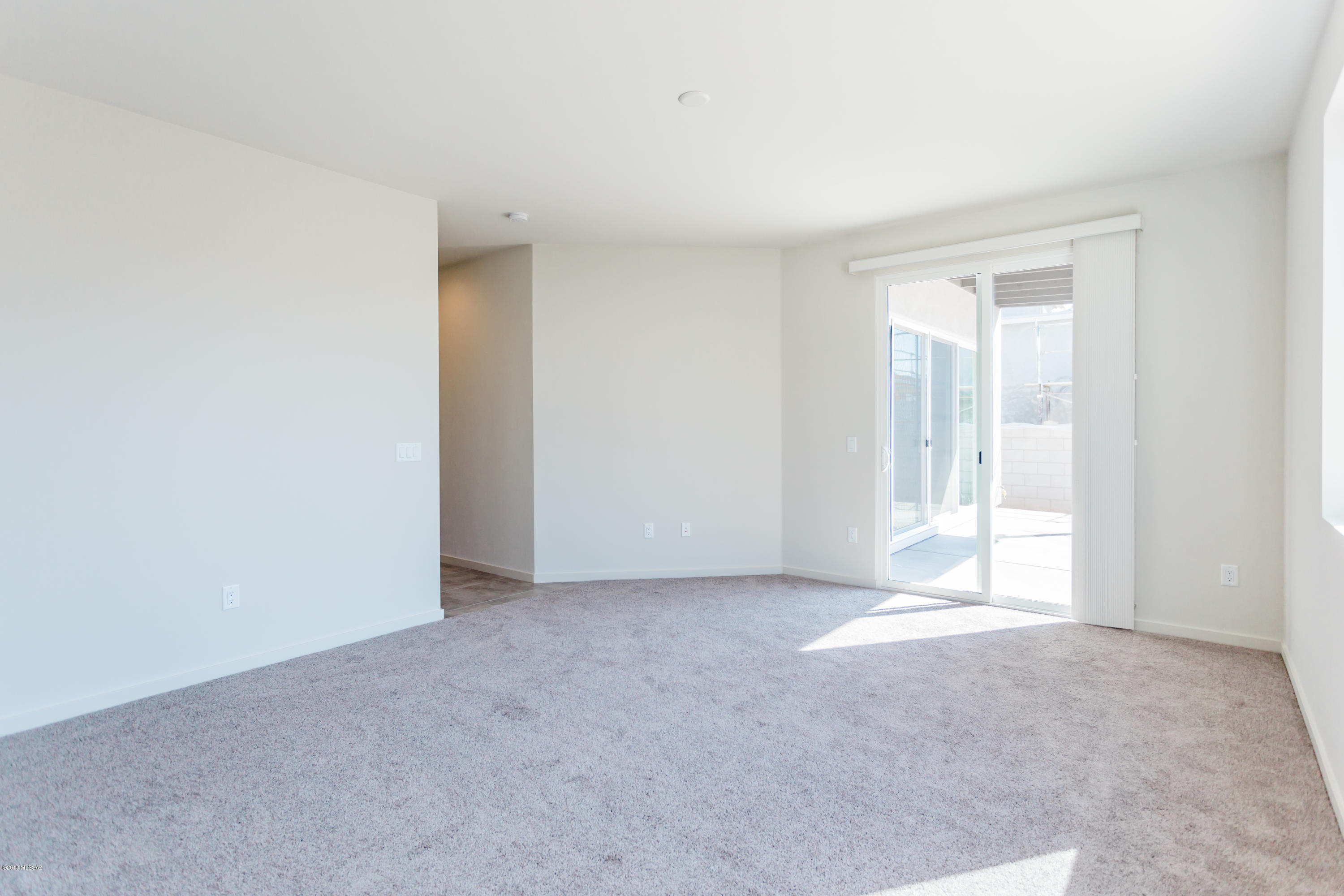 Elementary Place SQ20163230723 - Residential