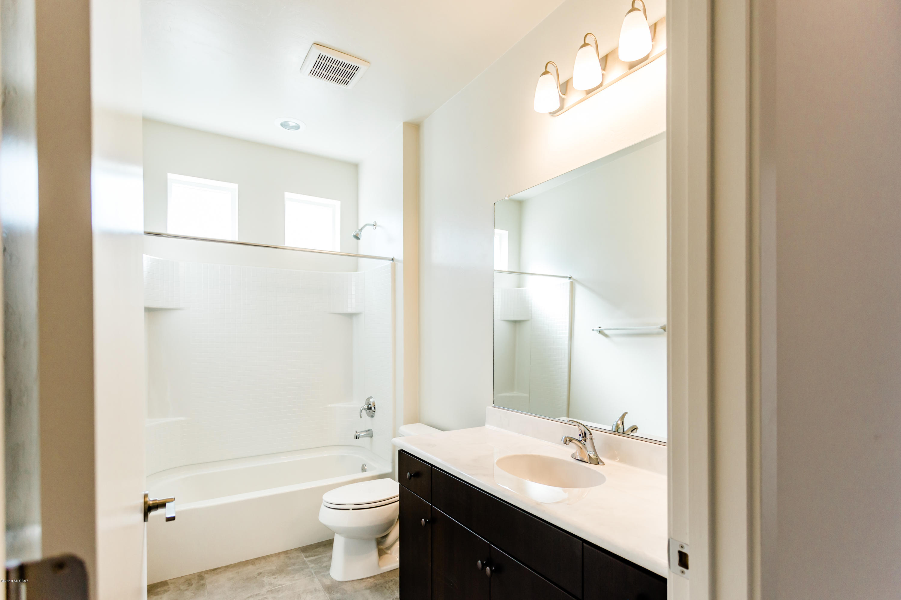 Elementary Place SQ20163230723 - Residential