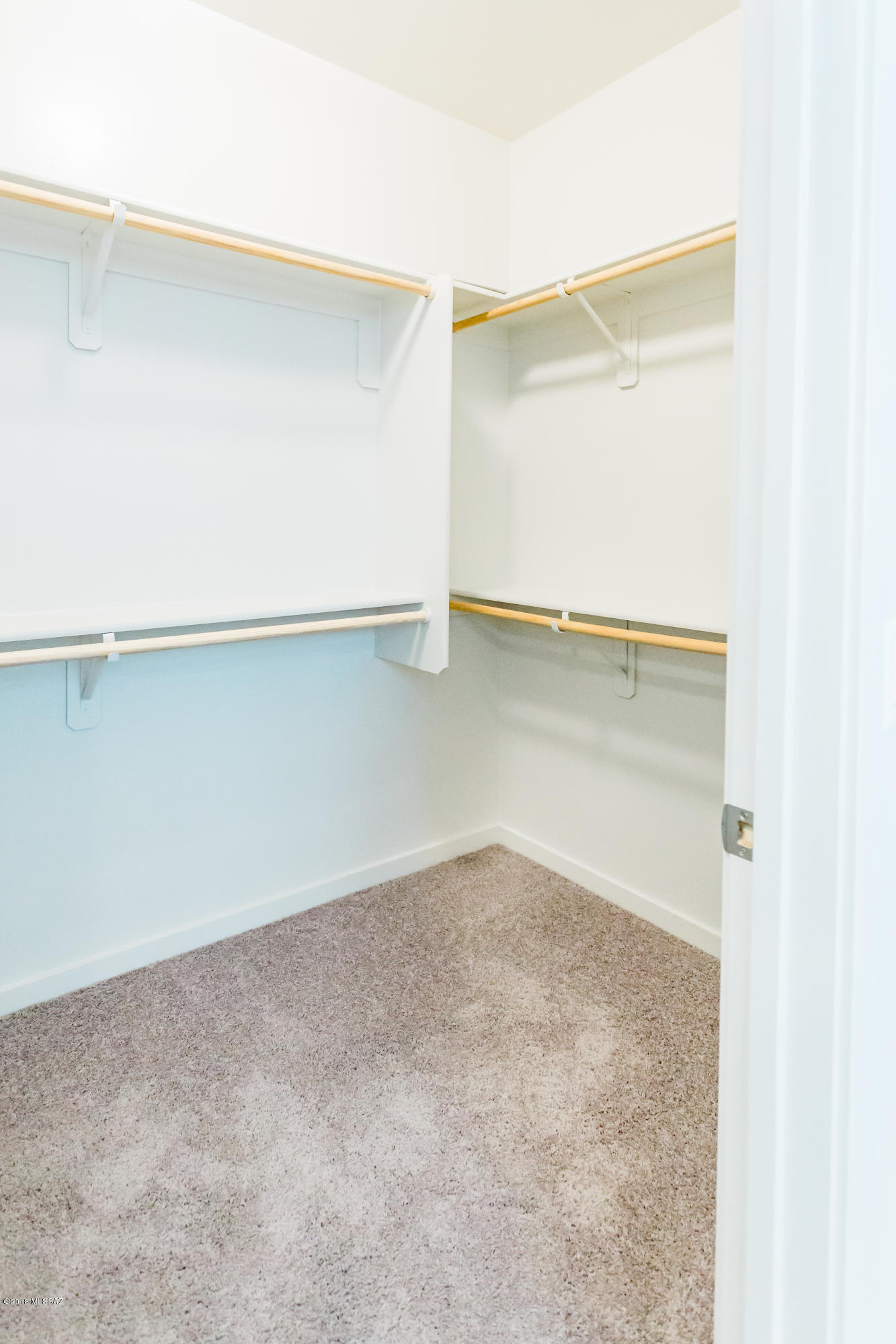 Elementary Place SQ20163230723 - Residential