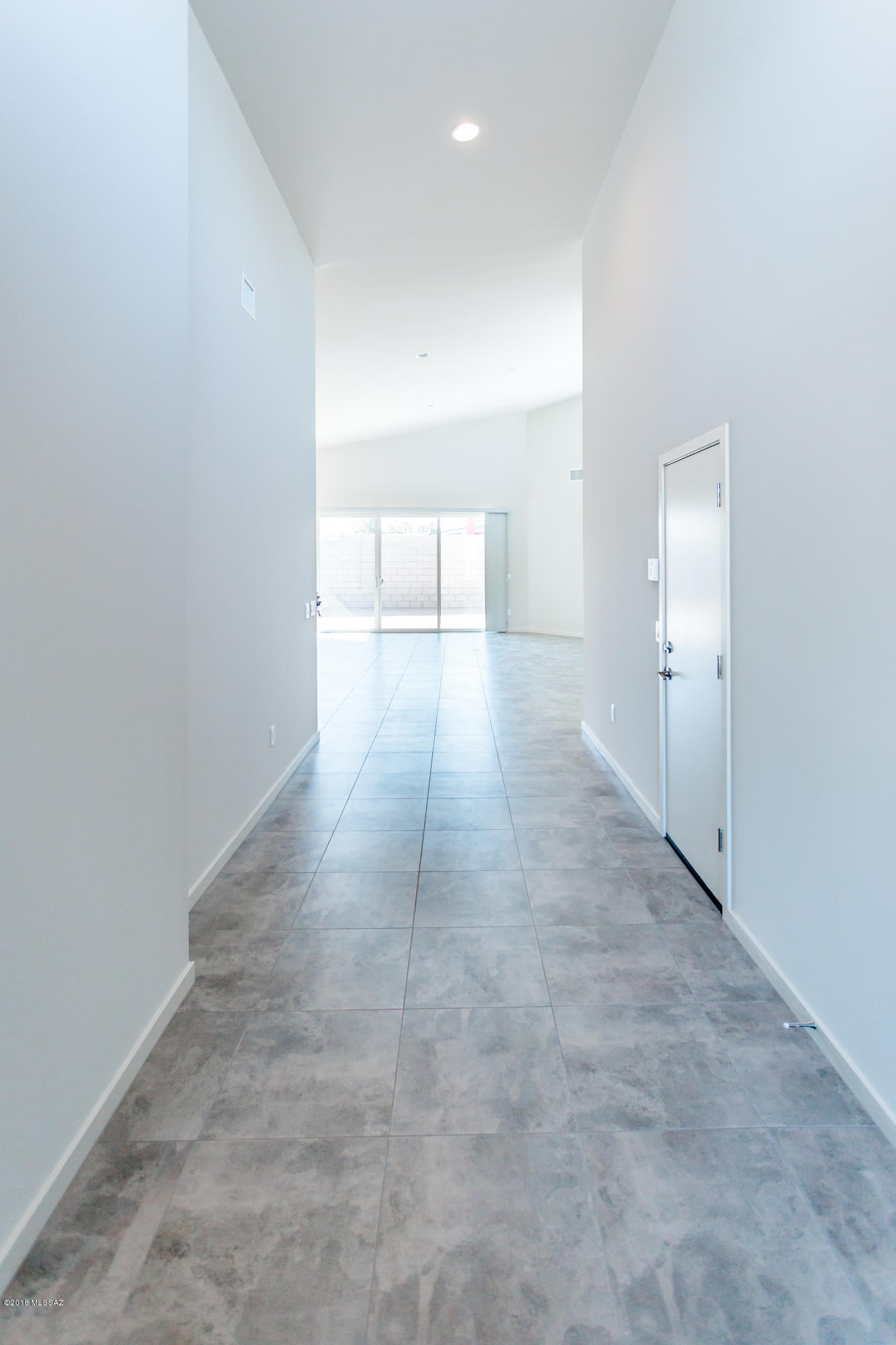 Elementary Place SQ20163230723 - Residential