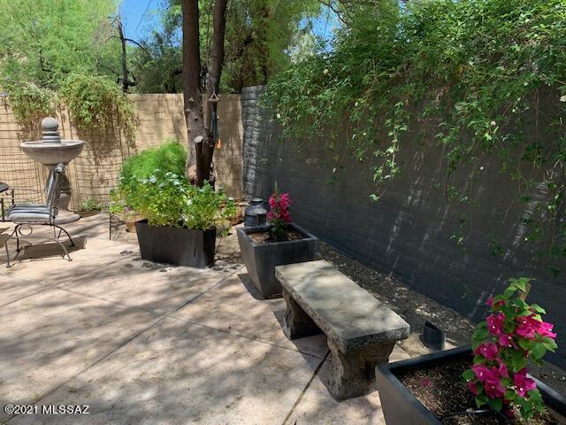 Tucson Racquet Club Twnhms. (1-56) - Residential