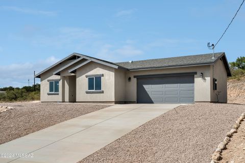 A home in Rio Rico