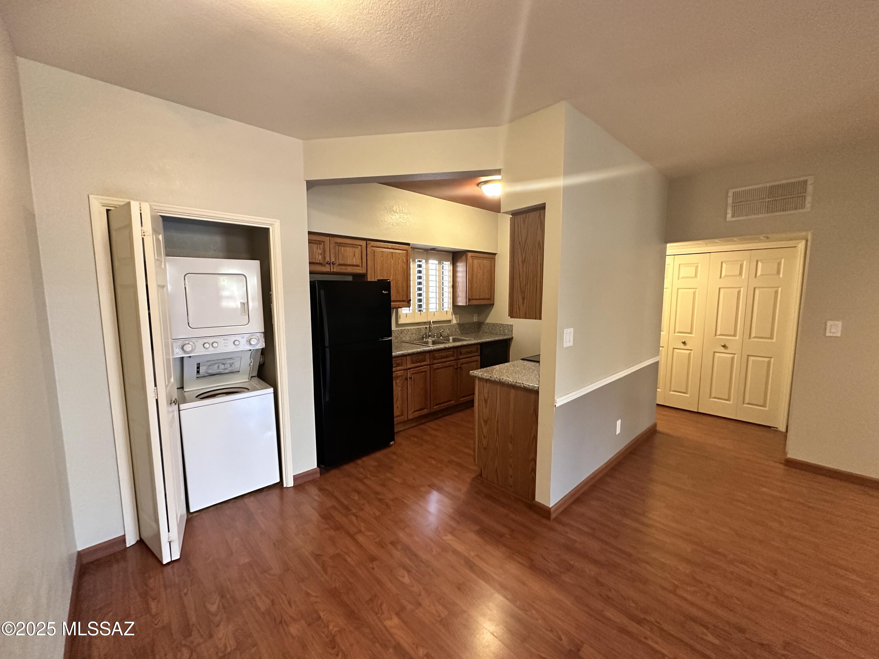 5500 N Valley View Road # 108