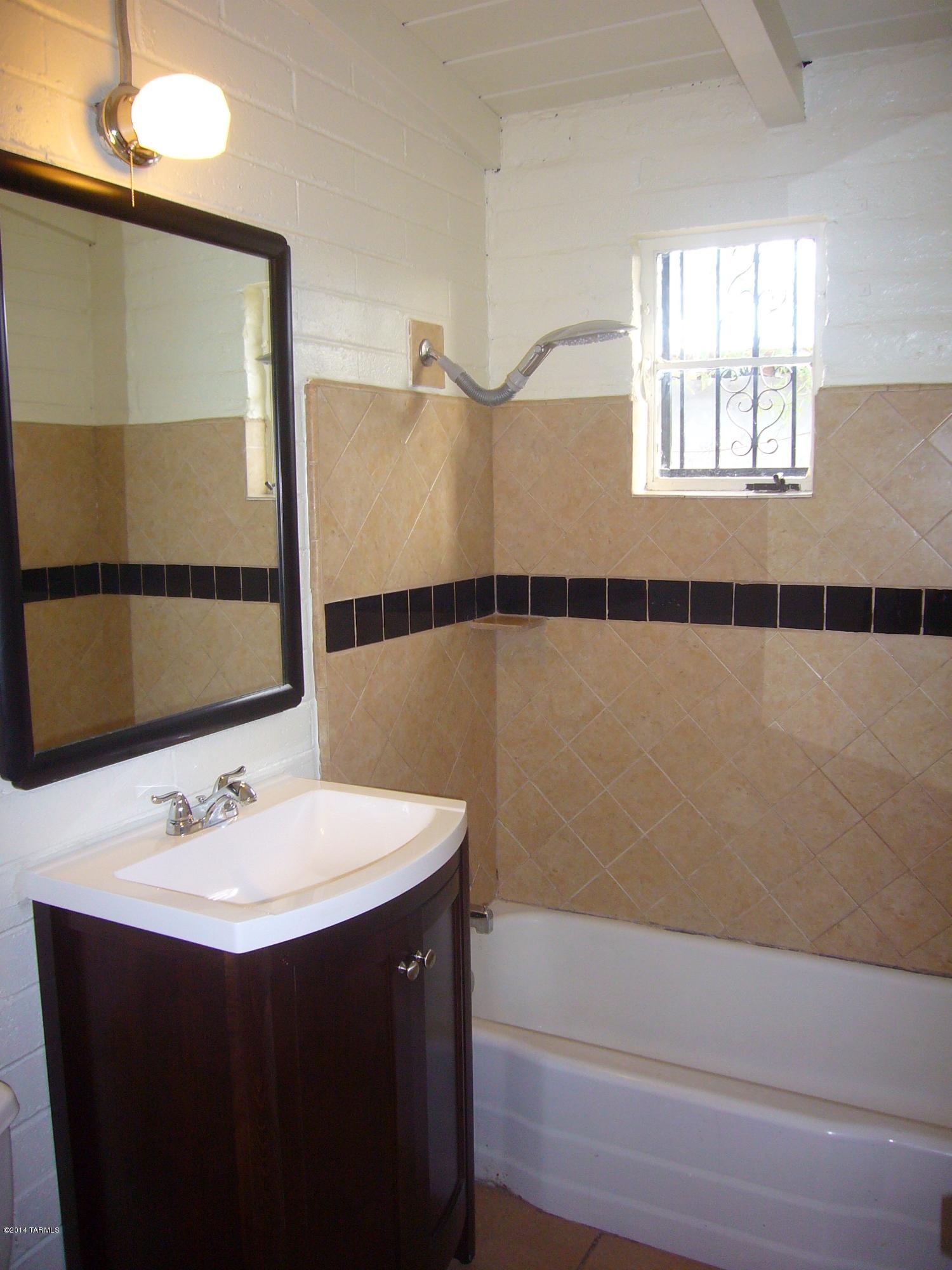 Catalina Farms - Residential Lease