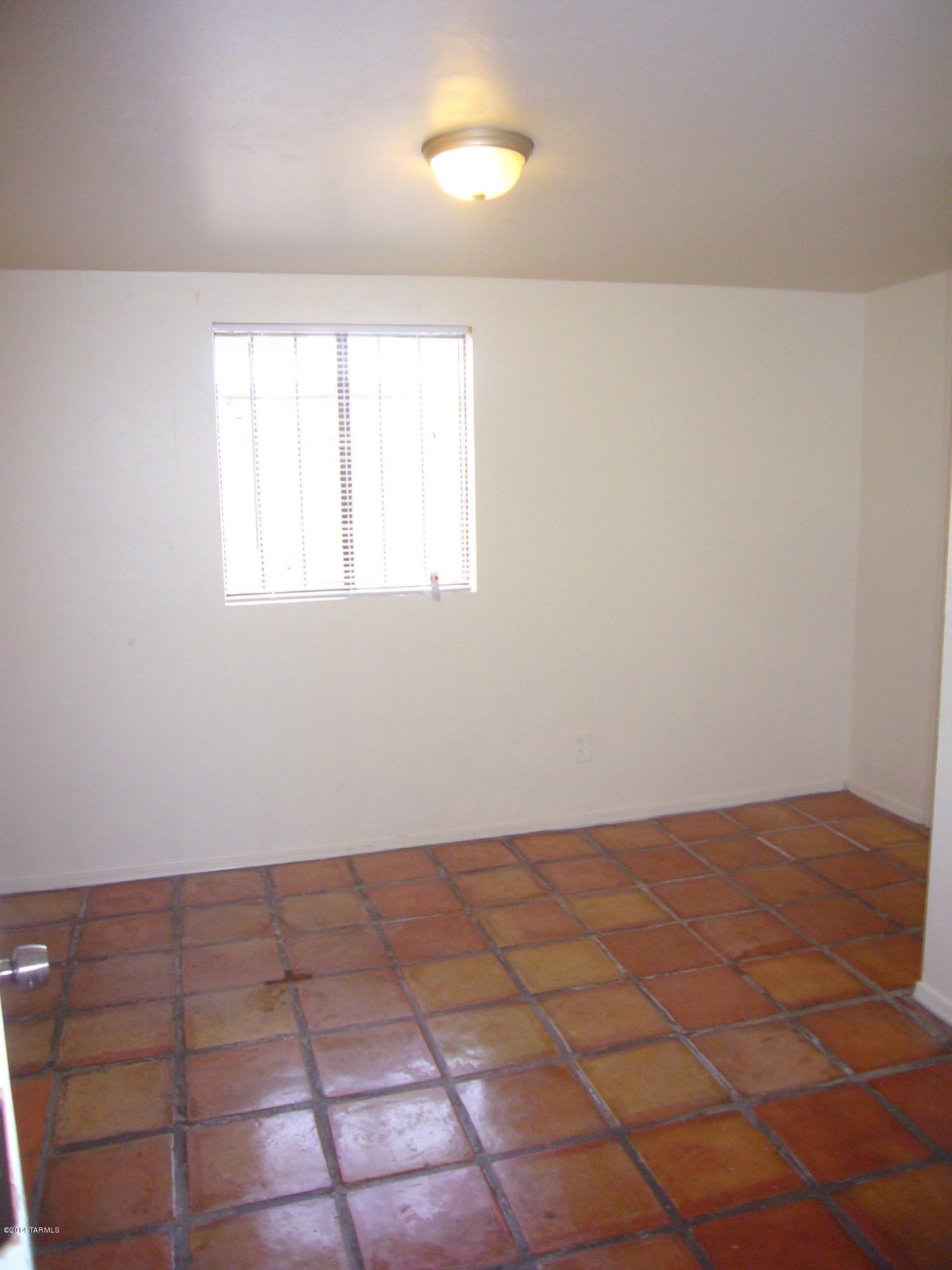 Catalina Farms - Residential Lease