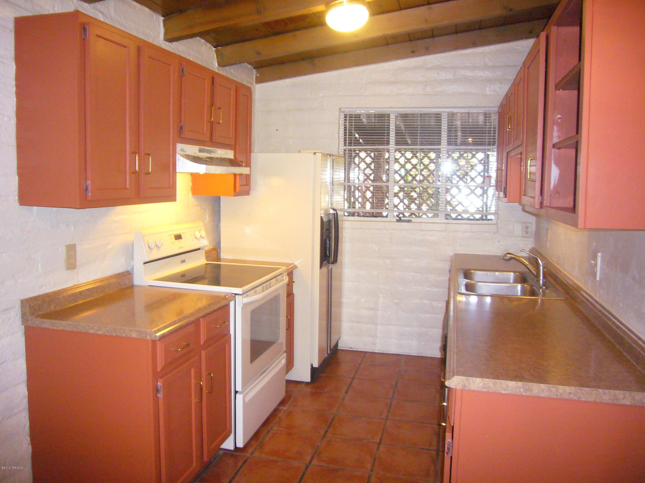 Catalina Farms - Residential Lease
