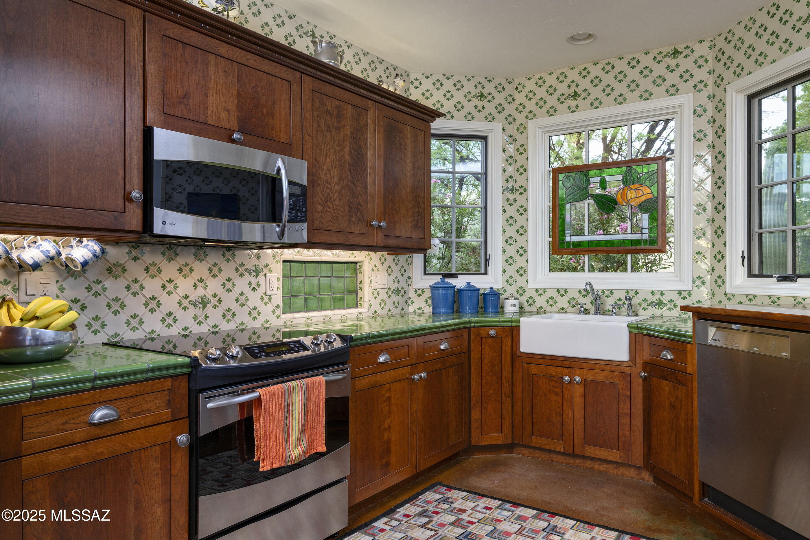 Country Club Vista (1-74) - Residential