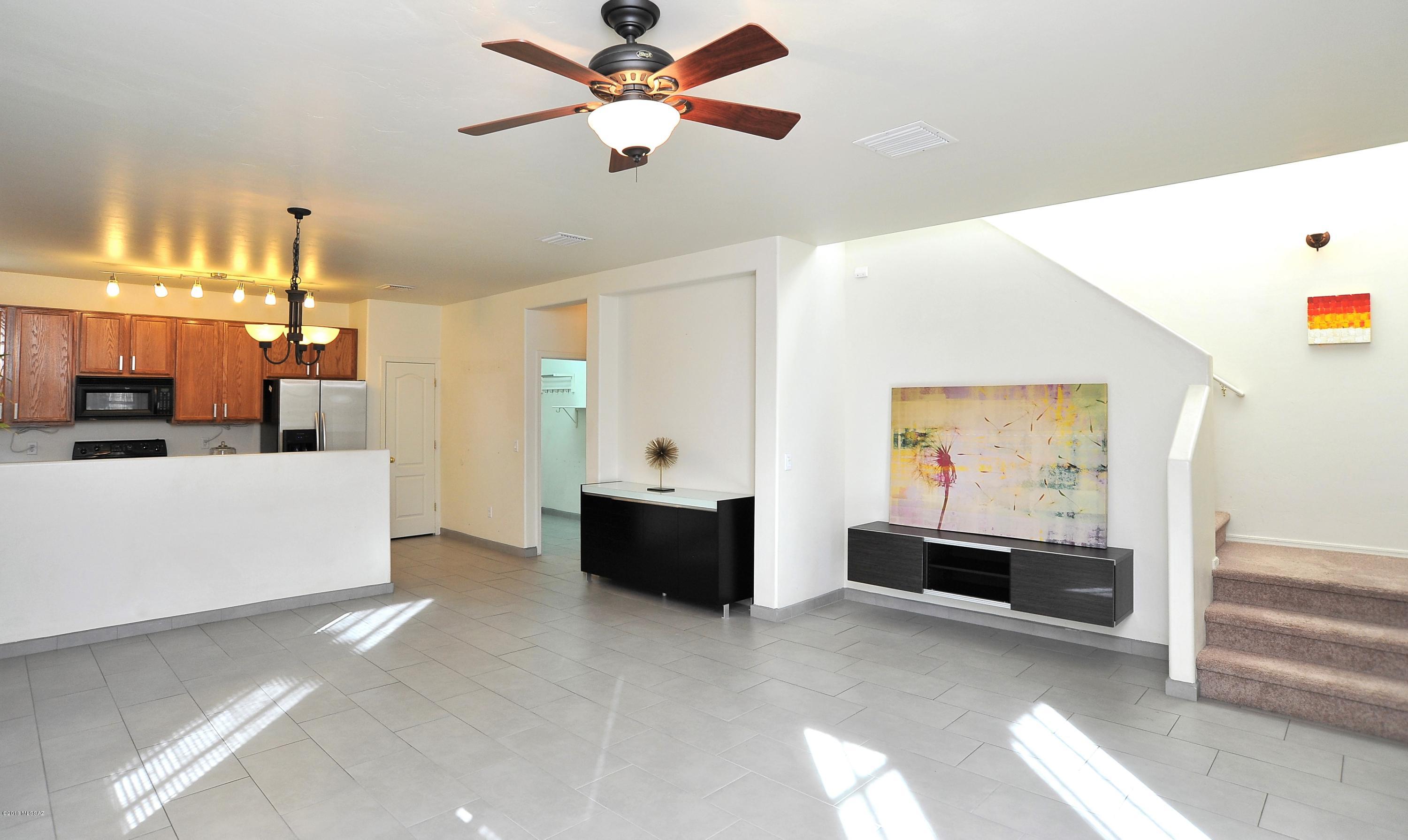 Catalina Vistas - Residential