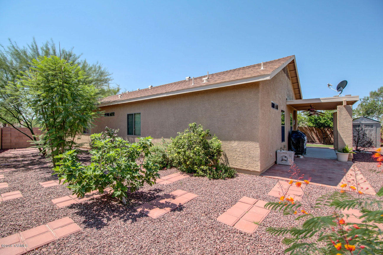 Rillito At La Cholla (1-133) - Residential