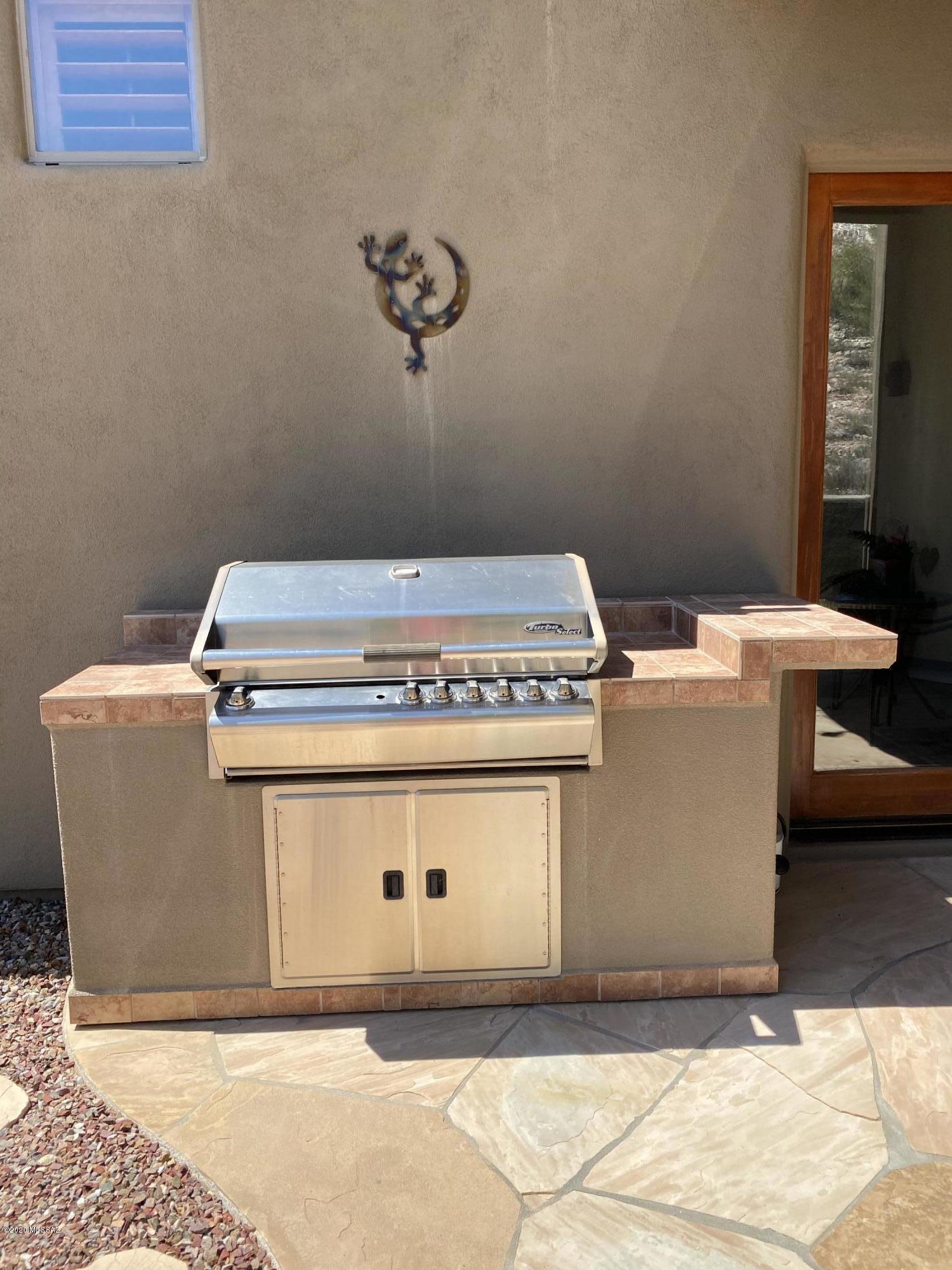 Sabino Mountain (1-290) - Residential