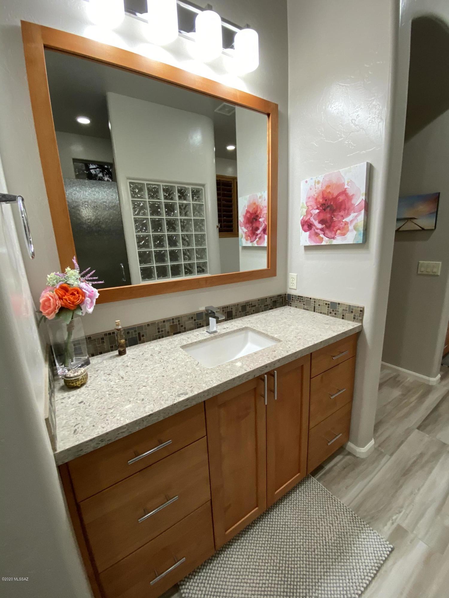 Sabino Mountain (1-290) - Residential