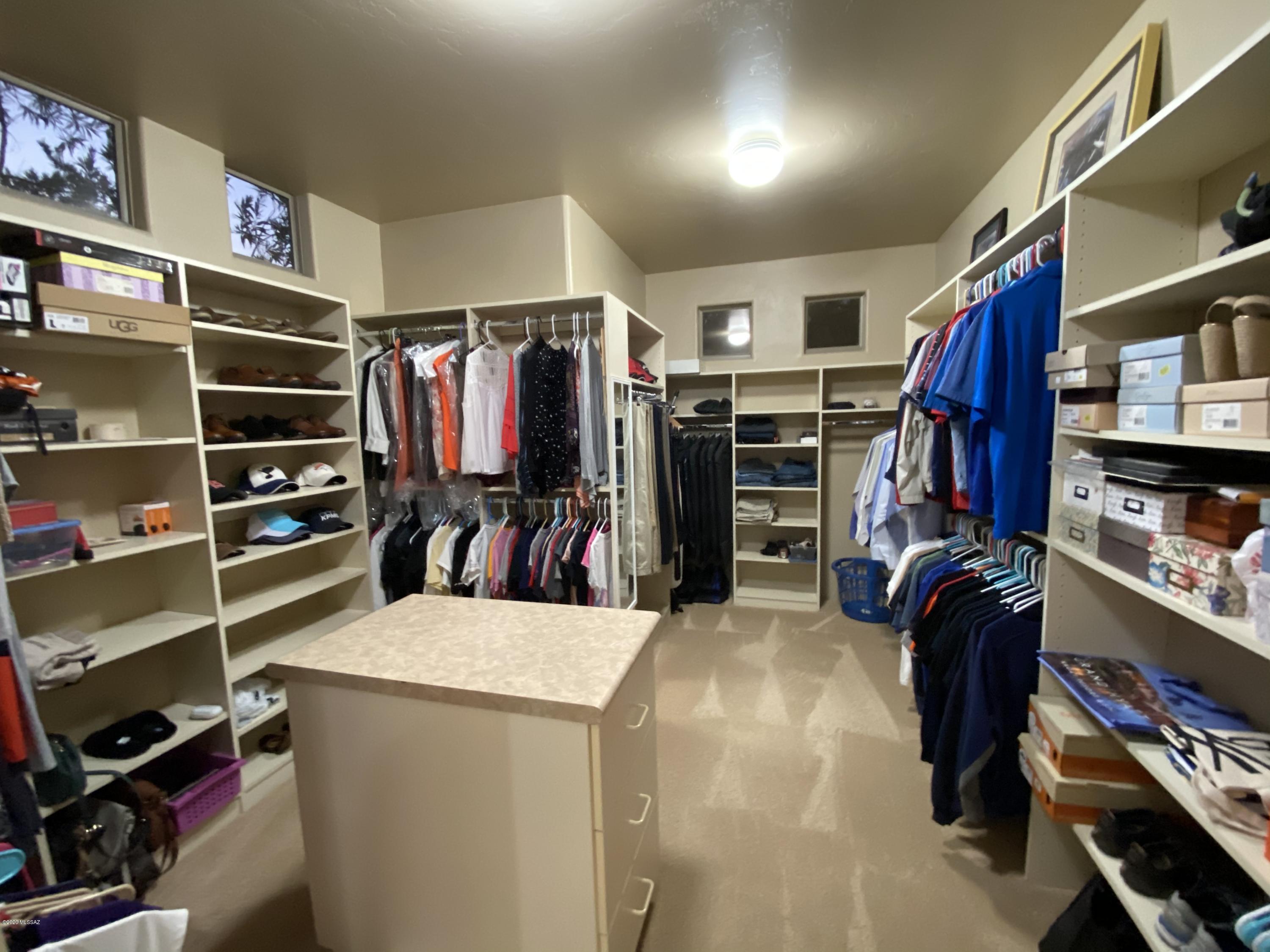 Sabino Mountain (1-290) - Residential