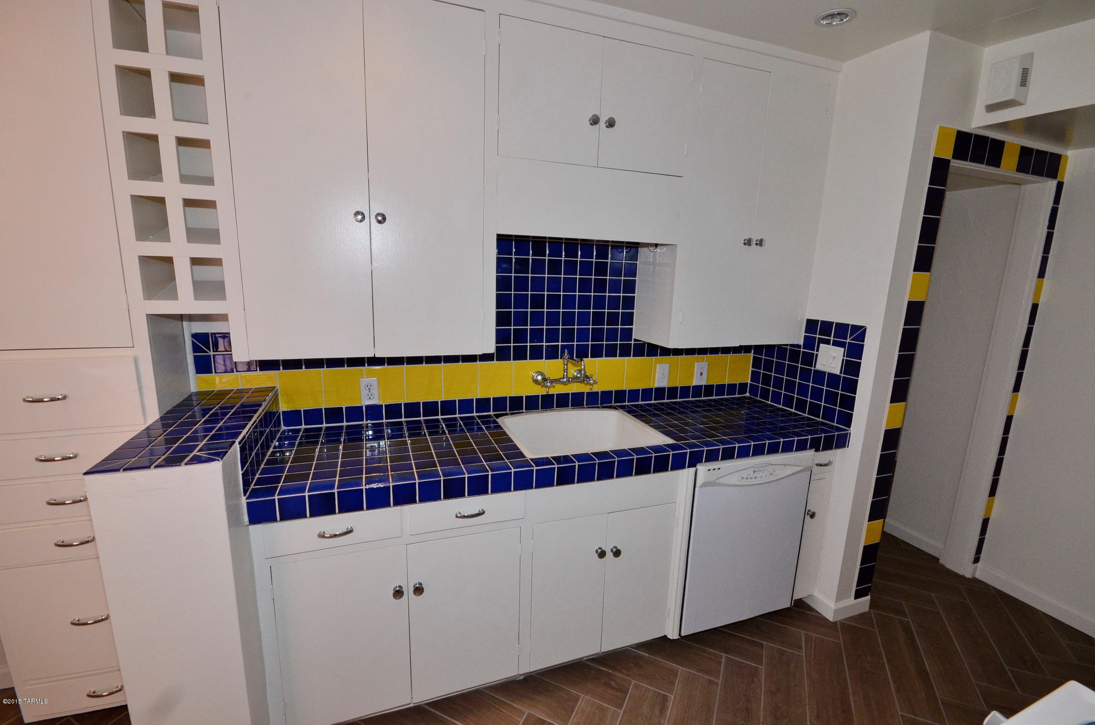 Casa Solariega - Residential Lease