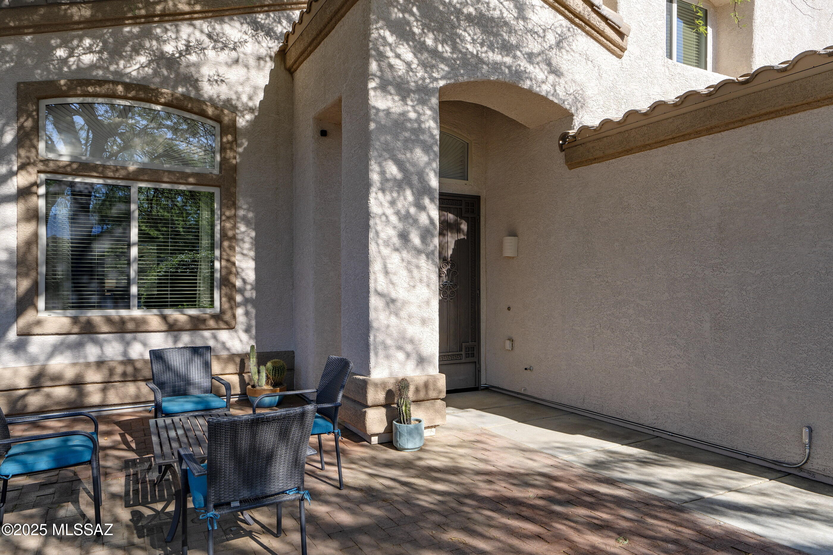 368 W Sacaton Canyon Drive