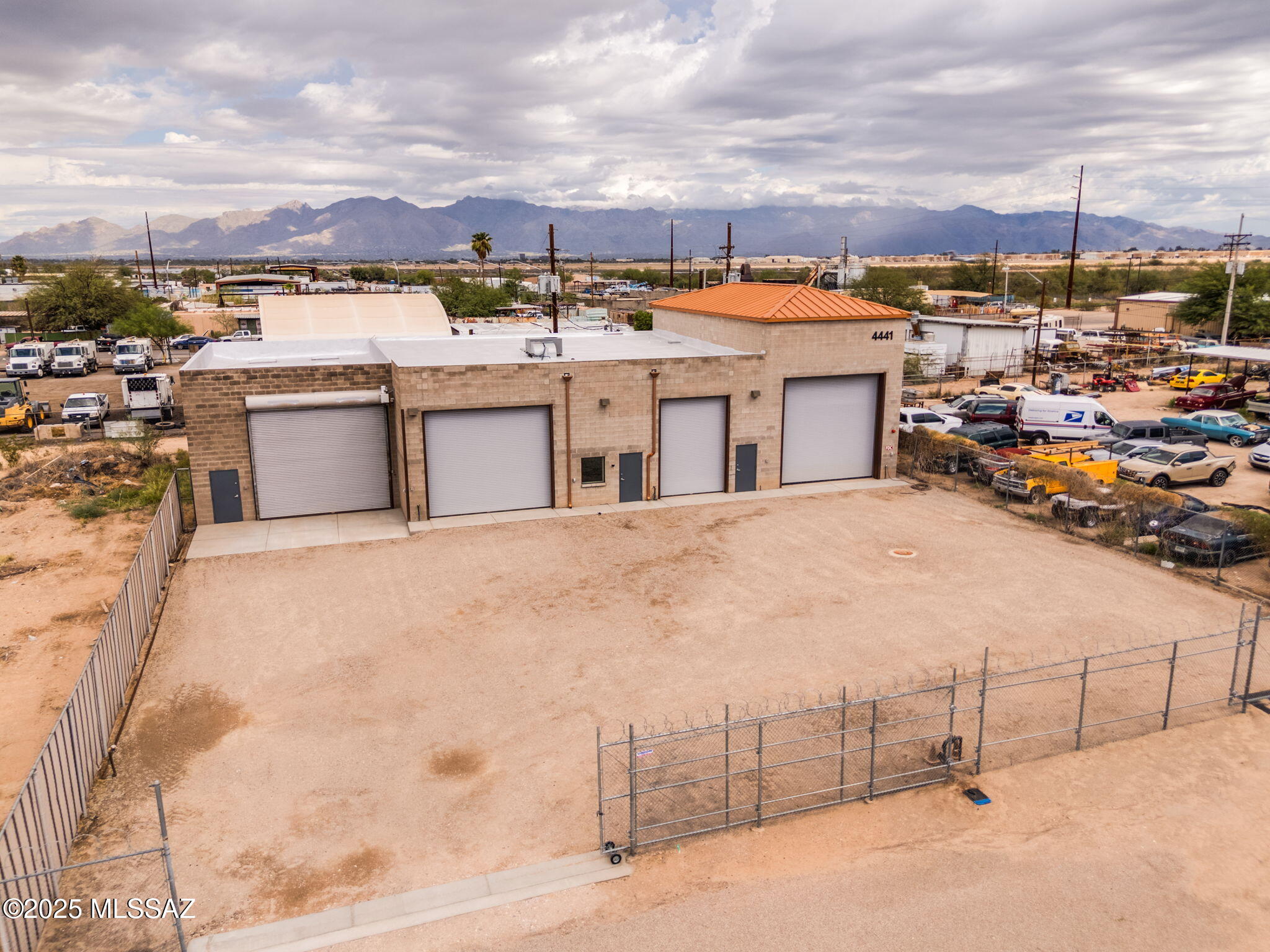 4441 E Irvington Road